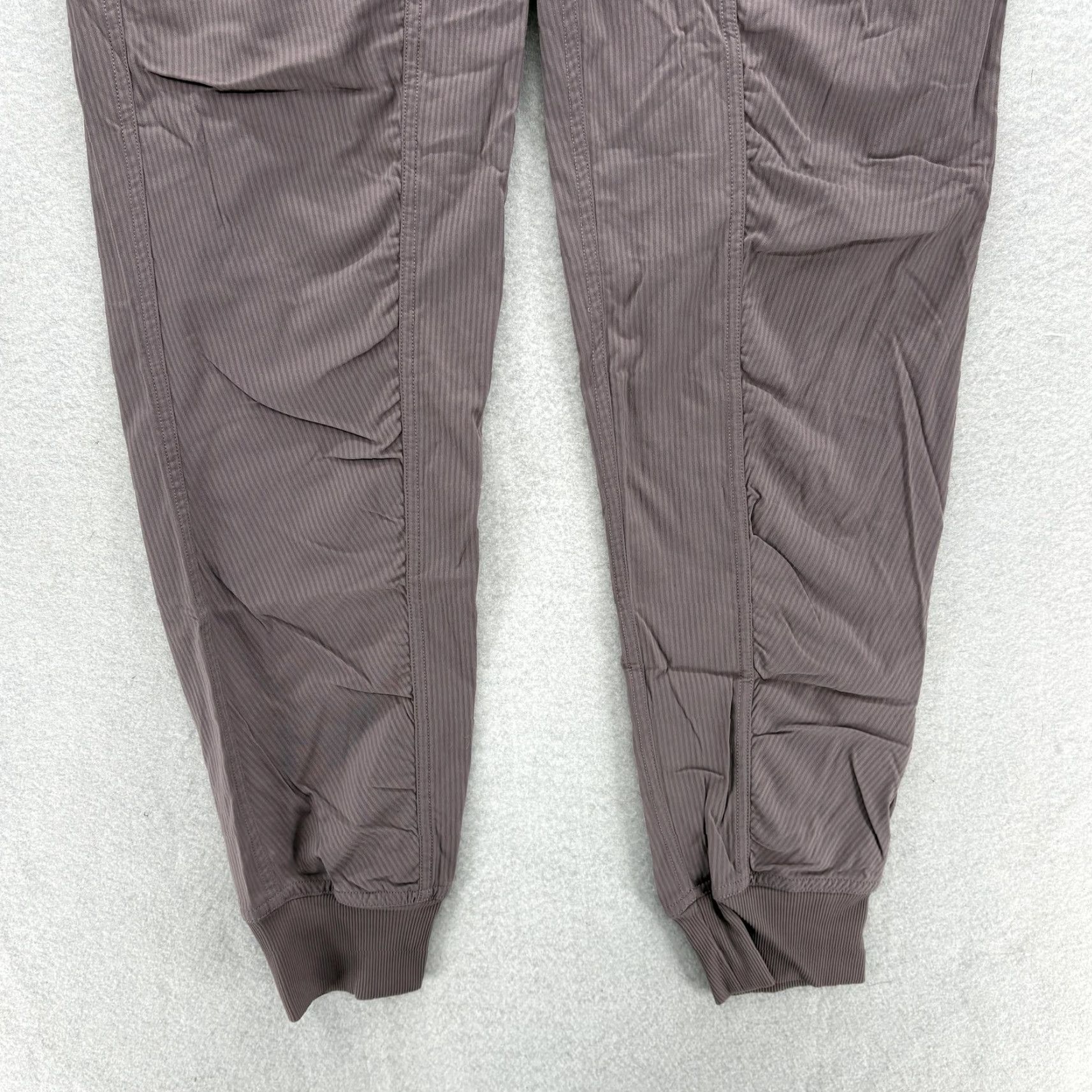 Lululemon Lululemon Pants Womens 4 Purple Gray Pinstripe Jogger Sweatpants Athletic Yoga Size 27" / US 4 / IT 40 - 3 Thumbnail
