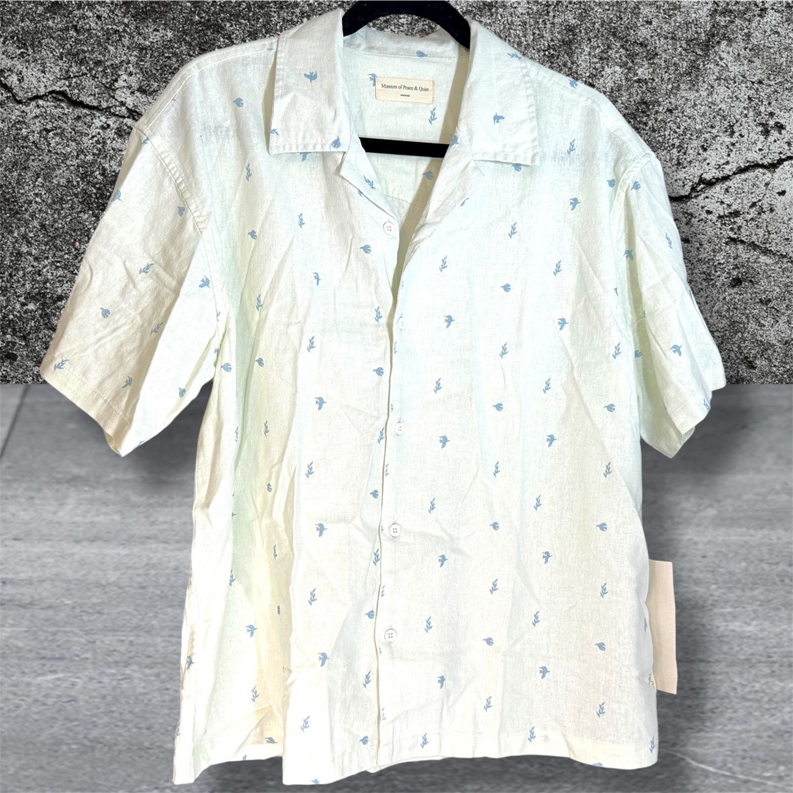 Museum of Peace & Quiet •NWT• Museum of Peace & Quiet Doves Linen Button Up • Medium Size US M / EU 48-50 / 2 - 1 Thumbnail