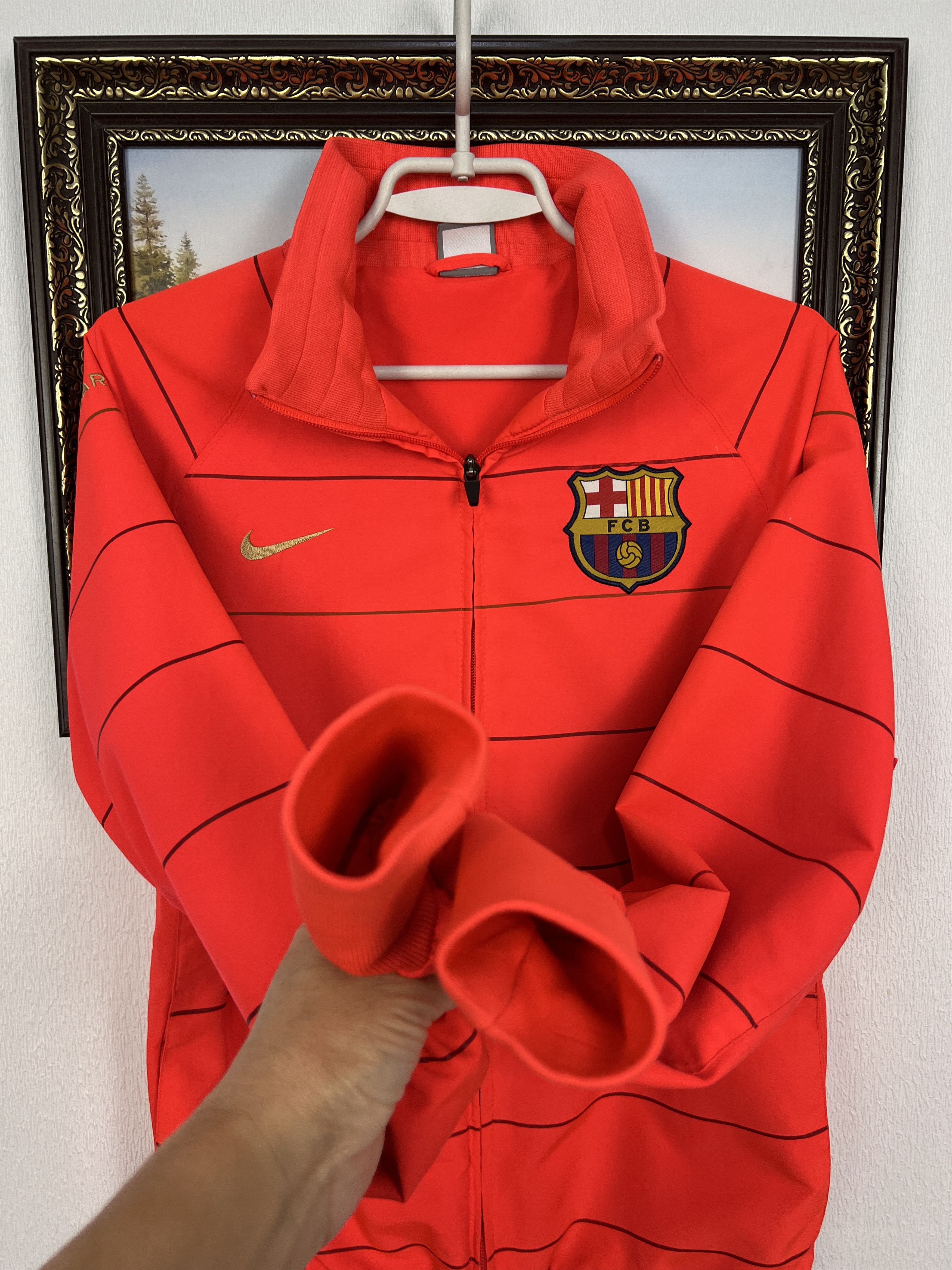 Nike Vintage Nike FC Barcelona Football Jacket Soccer Orange Size US M / EU 48-50 / 2 - 5 Thumbnail