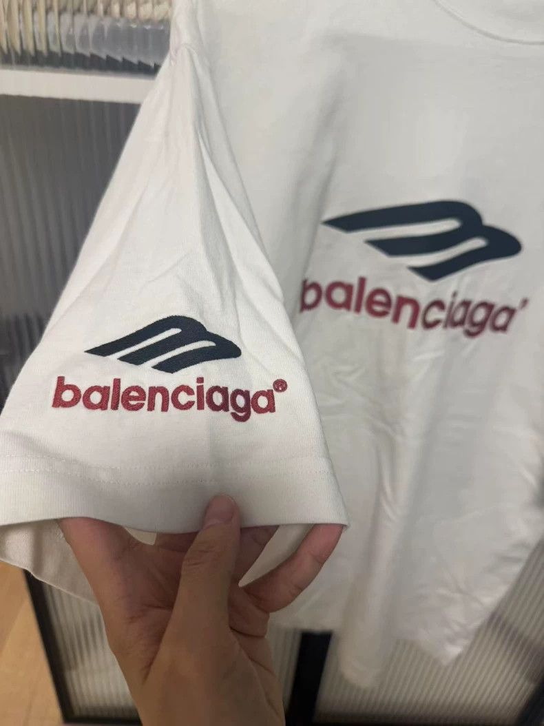 Balenciaga Balenciaga 3 B Embroidered Short Sleeve T-Shirt Size US XS / EU 42 / 0 - 2 Thumbnail