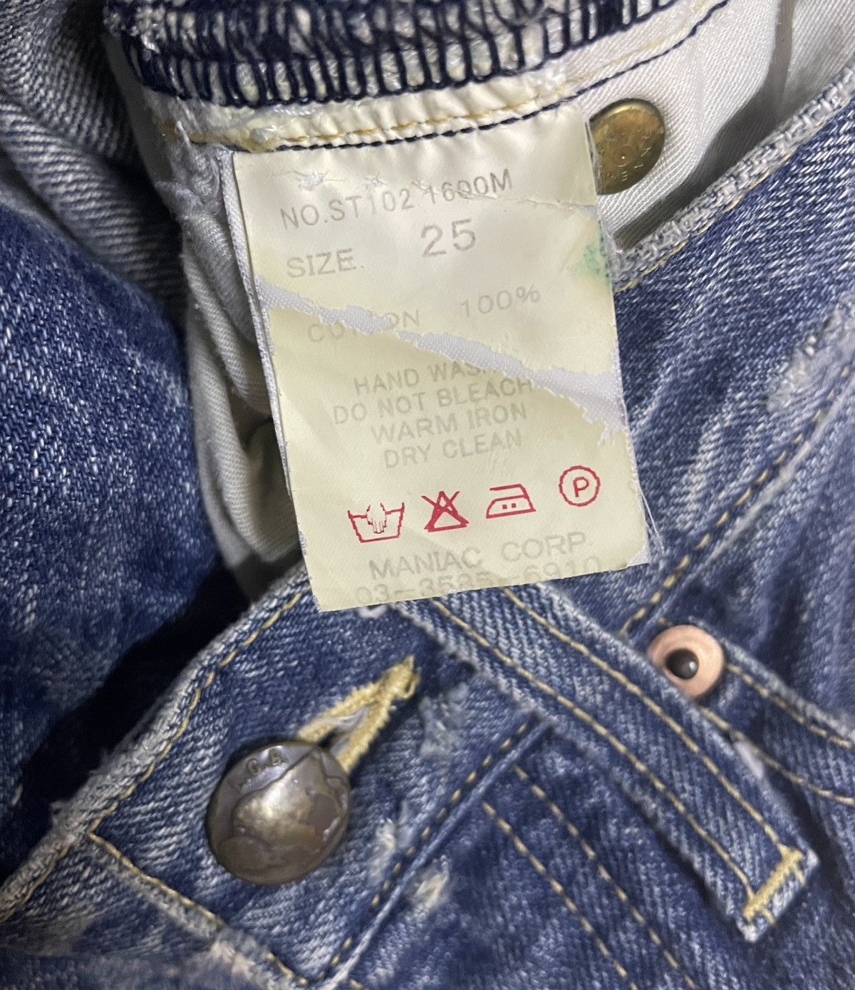 Le Grande Bleu (L.G.B.) Very Rare Vintage Japanese Brand LGB Distressed Jeans 1990s Size US 30 / EU 46 - 11 Thumbnail