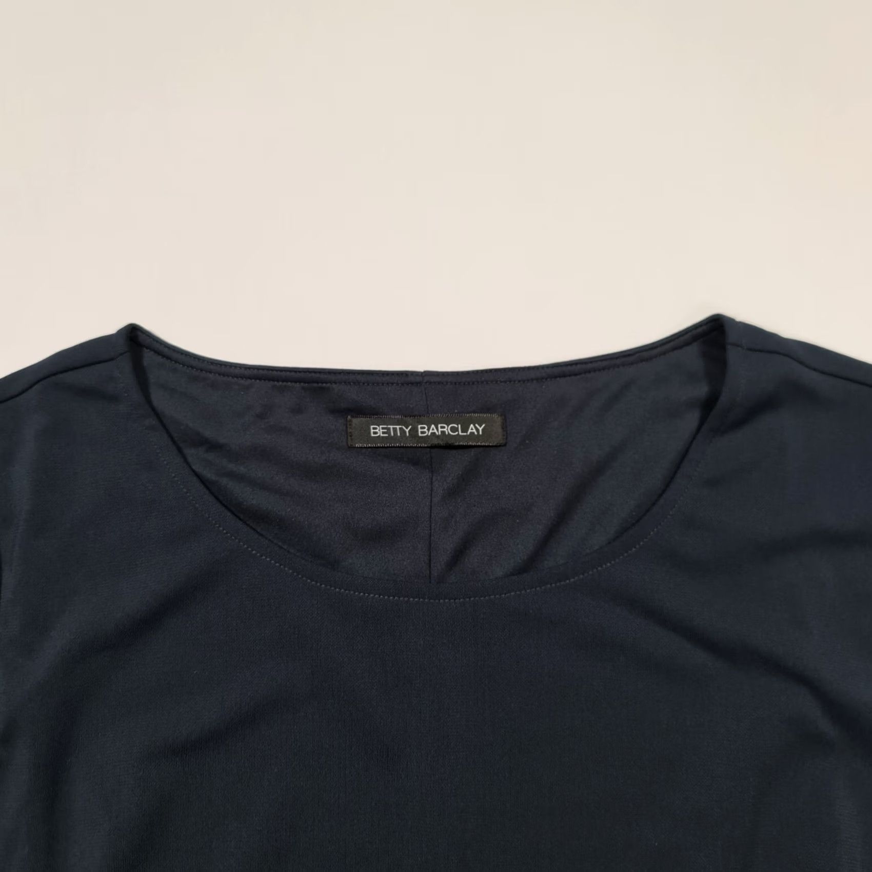 Vintage Betty Barclay Womens Dress Navy Blue 12 UK 3/4 Sleeves Round Neck Knee Length Dress Size XL / US 12-14 / IT 48-50 - 2 Thumbnail
