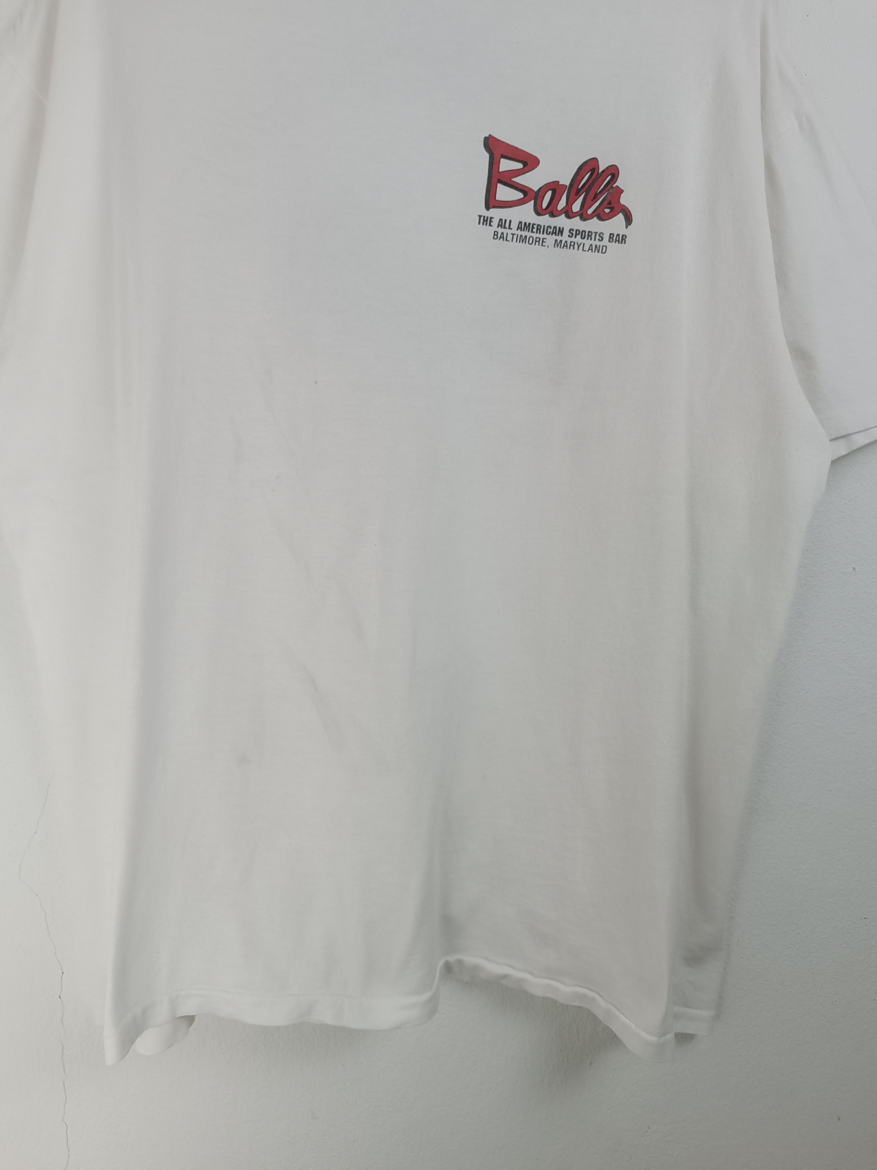 NFL VINTAGE 90'S BALLS AMERICAN SPORTS BAR TEE NBA NFL MLB FIFA Size US XL / EU 56 / 4 - 8 Thumbnail