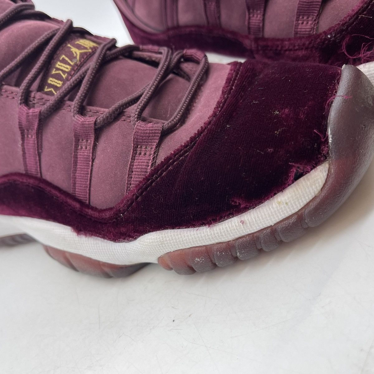 Jordan Brand Air Jordan 11 velvet Size US 6 / IT 36 - 12 Thumbnail