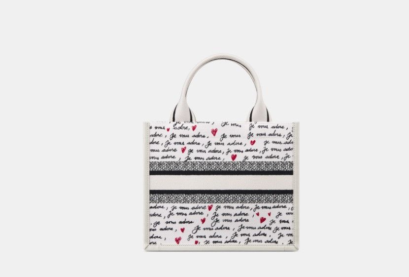 Dior o1w1db10325 Size: OS / M1325CZ Small Tote Bag in White Size ONE SIZE - 5 Thumbnail