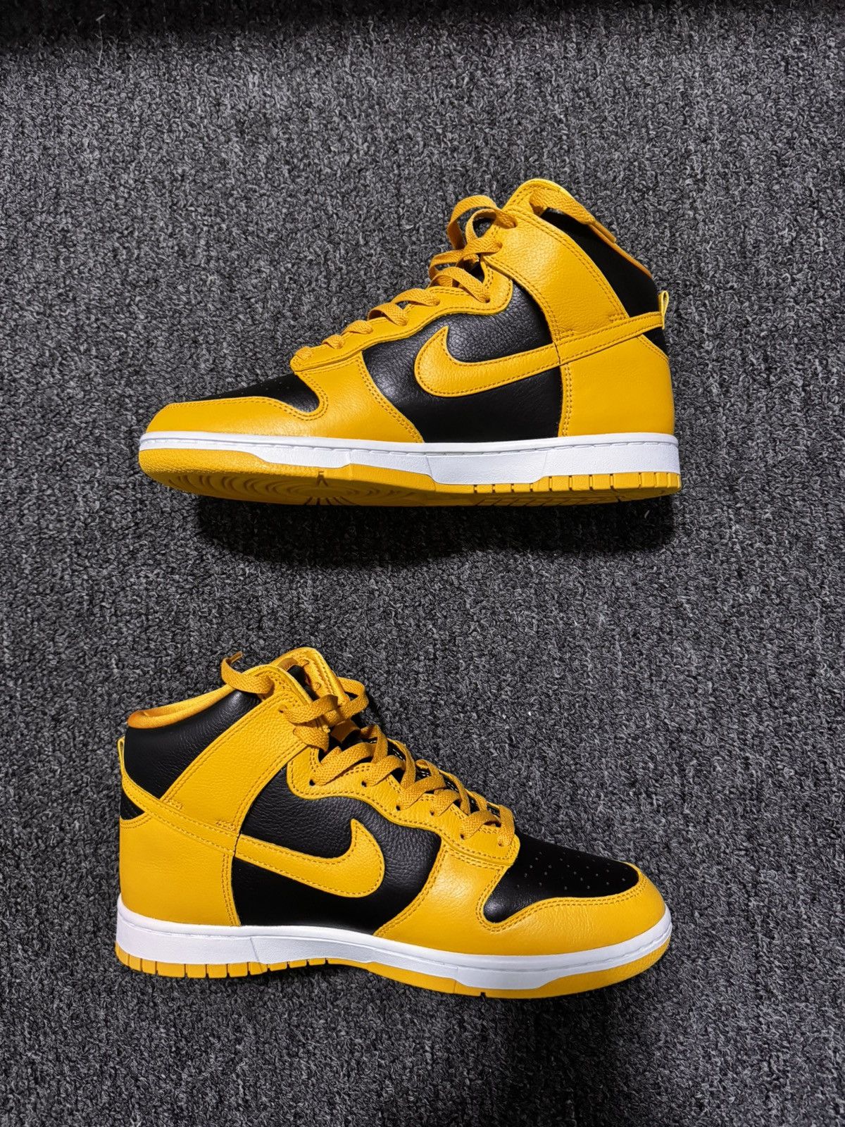 Nike NIKE DUNK HI RETRO PRM WU TANG Size US 10 / EU 43 - 1 Thumbnail
