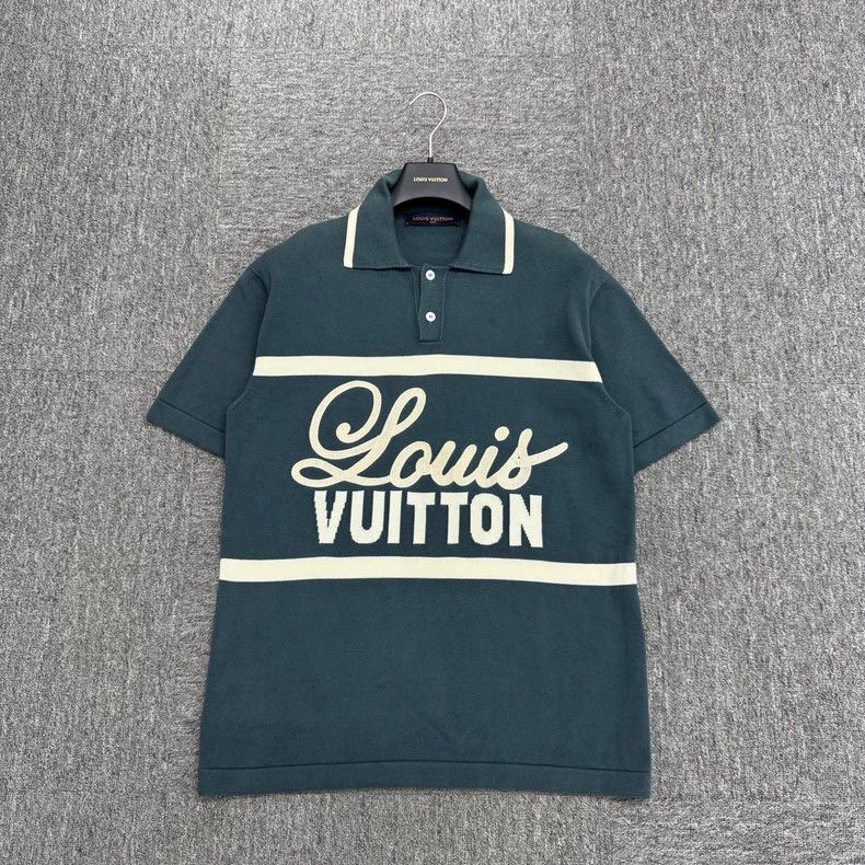 Louis Vuitton Louis Vuitton Embroidered Logo Polo Shirt Size US S / EU 44-46 / 1 - 1 Thumbnail