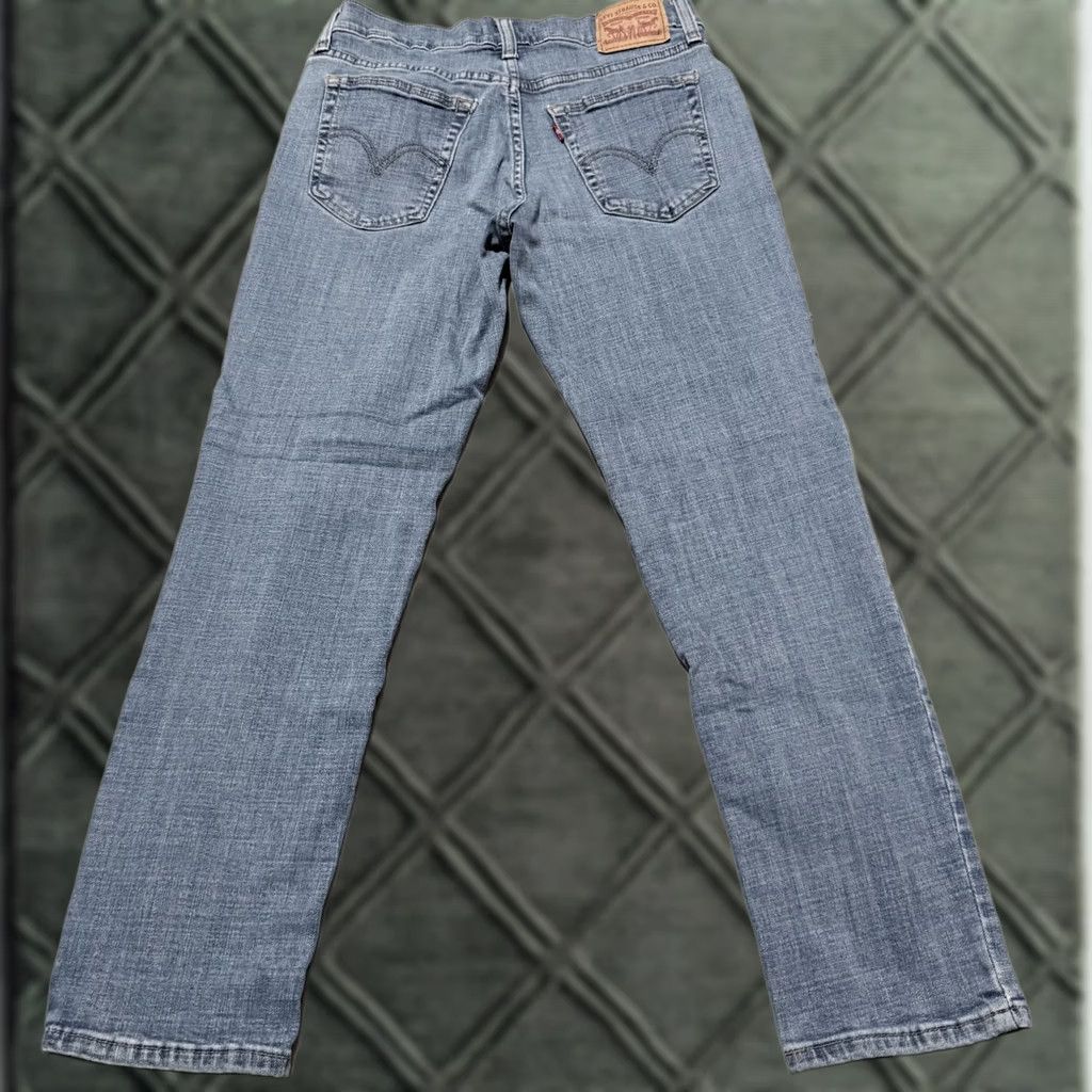 Levi's Levi’s Jeans Blue Distressed Mid Rise Zip Levi’s Women 27 Jeans 5-Pocket City Hipster 90s Vintage Mens Womens Boys Girls Size 27" / US 4 / IT 40 - 1 Thumbnail