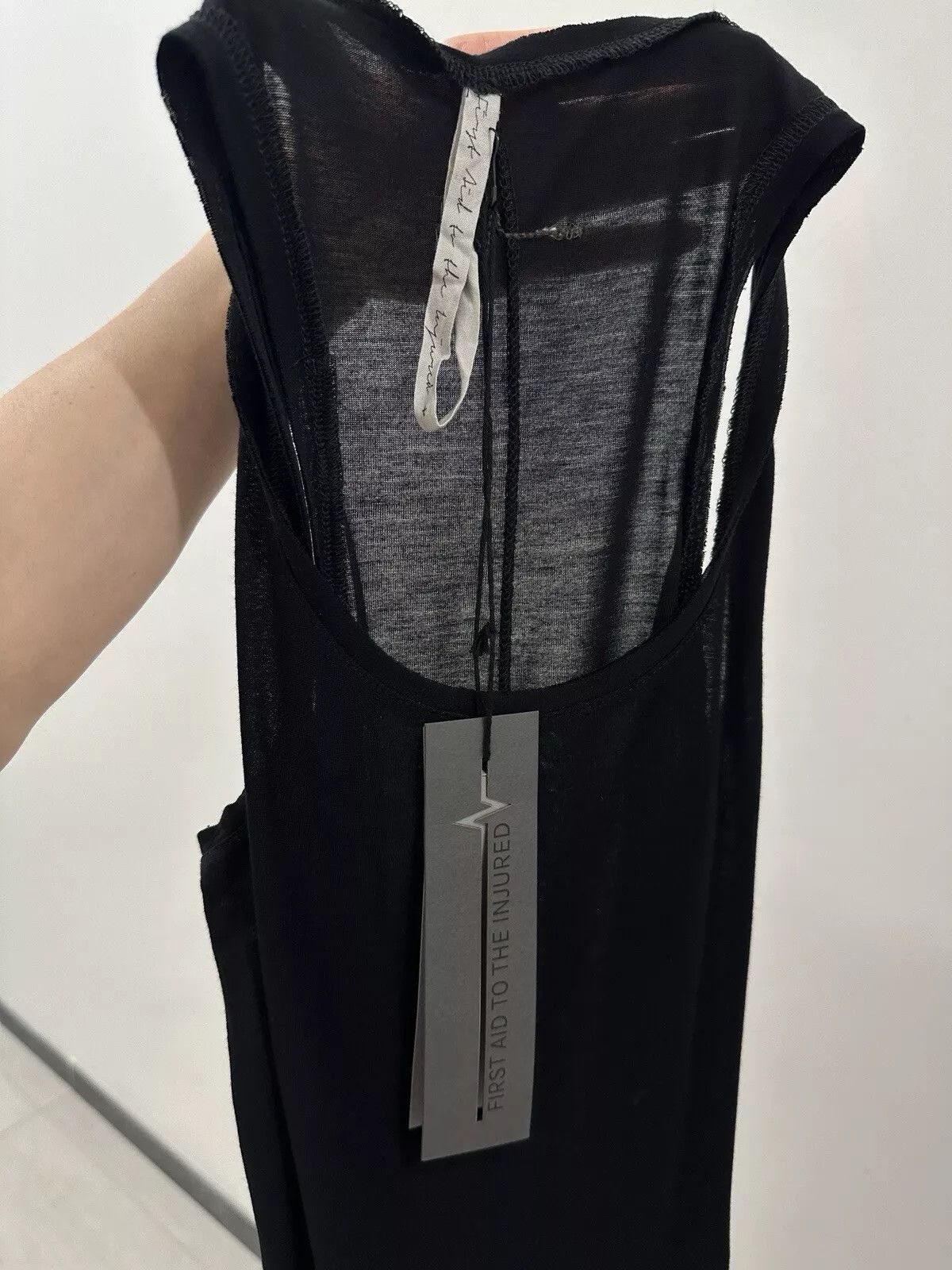 First Aid To The Injured First Aid To The Injured Unisex Sleeveless Owens Asymetrycal Size US XXS / EU 40 - 6 Thumbnail