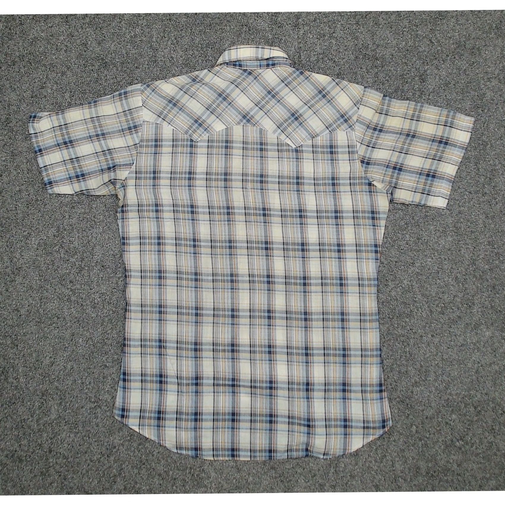 Levi's Item Specifications: Brand: Nike Size US M / EU 48-50 / 2 - 4 Thumbnail