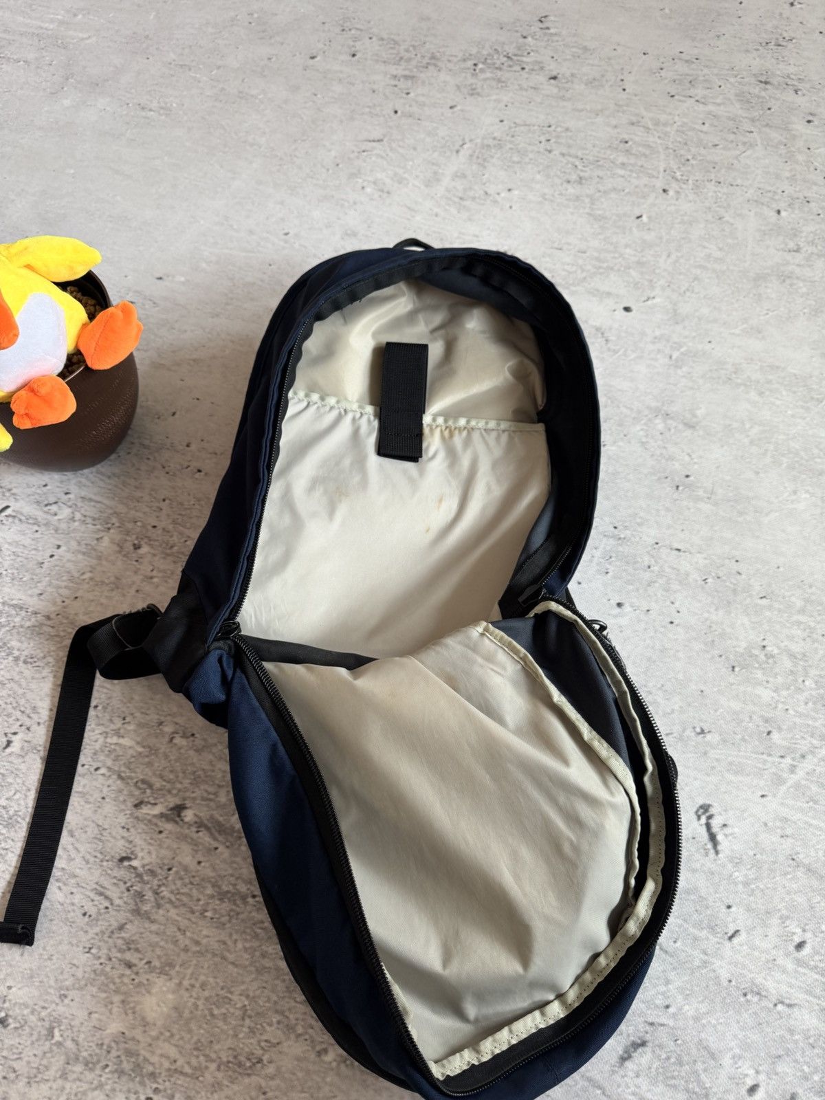 Nike × Vintage NIKE VINTAGE BASIC LOGO 00s 90s PINTEREST STYLE SLING BAG Size ONE SIZE - 7 Thumbnail