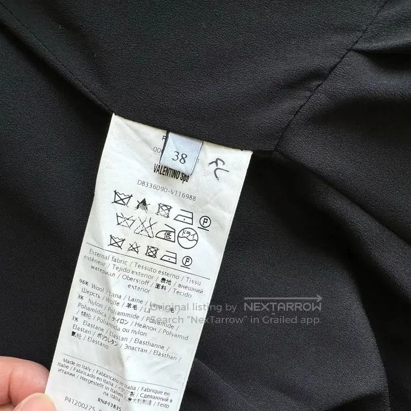 Valentino Valentino Women's Black Wool Mid-Length Coat . Size S / US 4 / IT 40 - 5 Thumbnail
