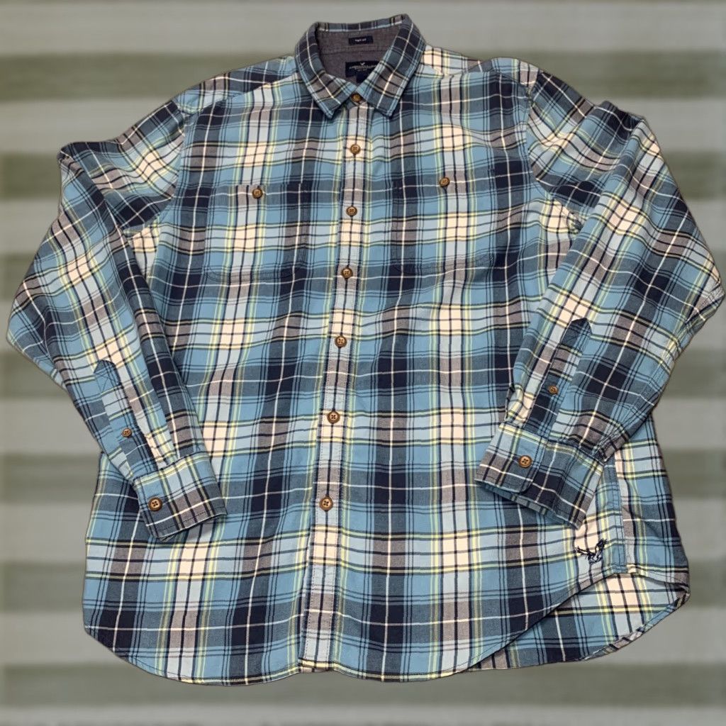 American Eagle Outfitters American Eagle Outfitters Mens Shirt Long Sleeve Sz Large Blue Plaid Button Down Size US L / EU 52-54 / 3 - 1 Thumbnail