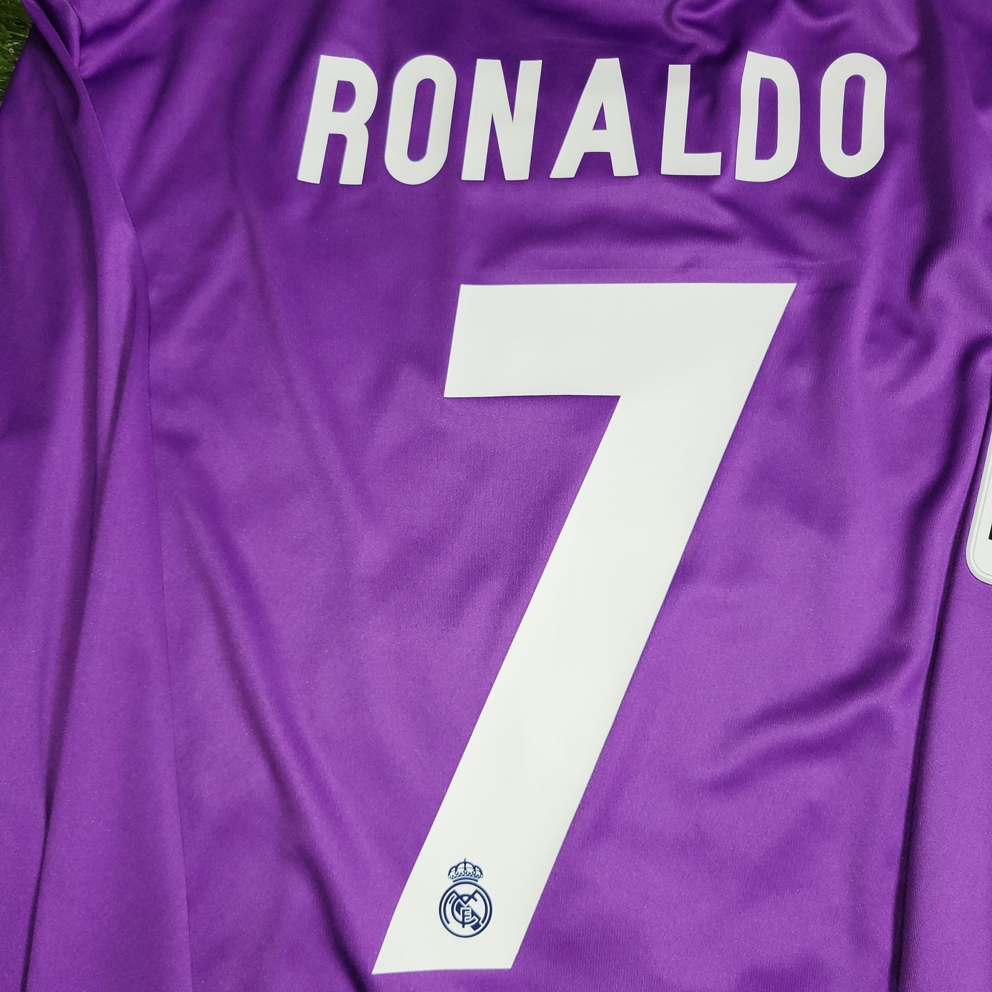 Adidas Ronaldo Real Madrid 2016 2017 Away Long Sleeve Soccer Jersey Size US L / EU 52-54 / 3 - 3 Thumbnail