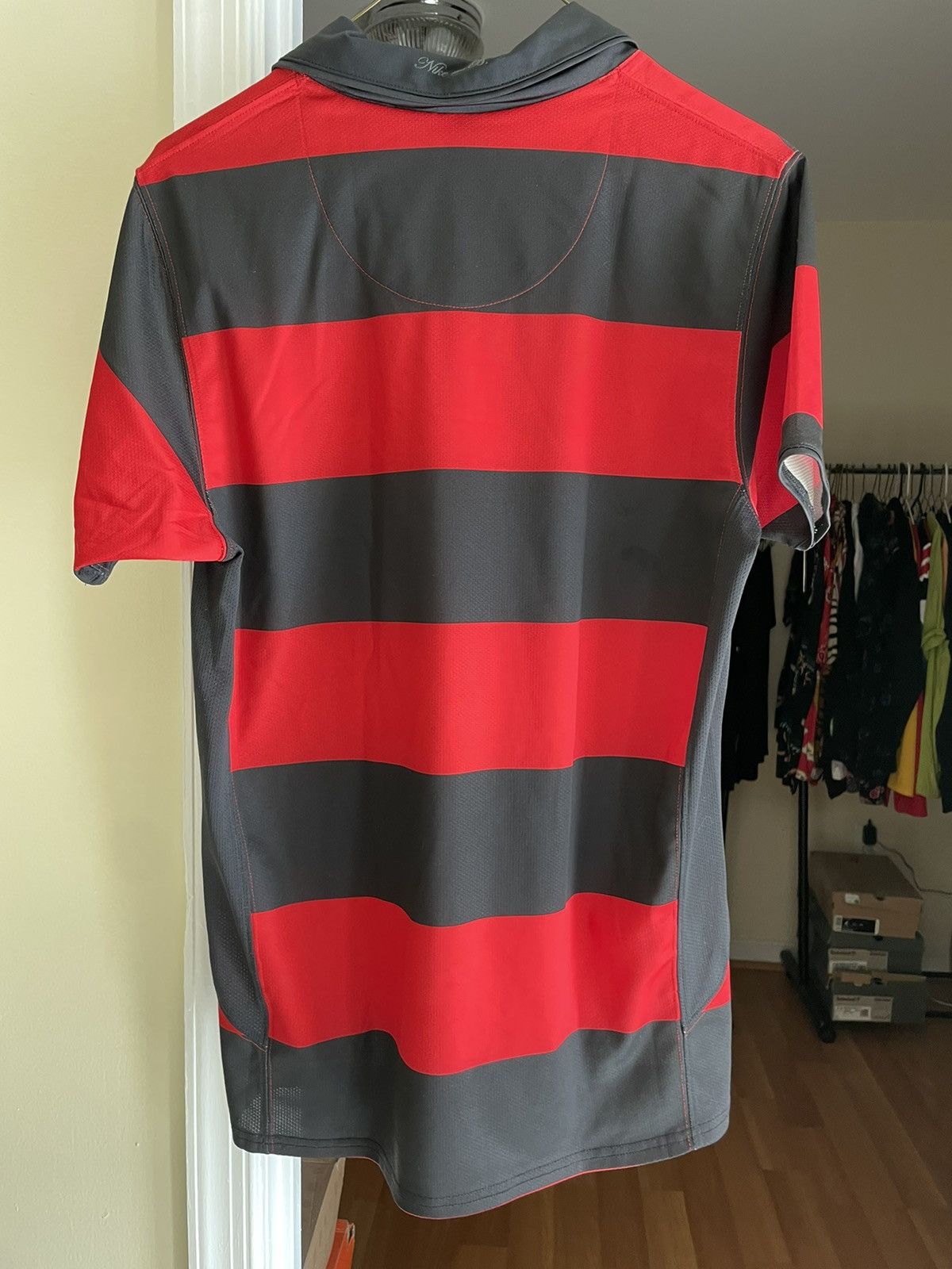 Nike Nike sb nike fit polo red black size small Size US S / EU 44-46 / 1 - 2 Thumbnail