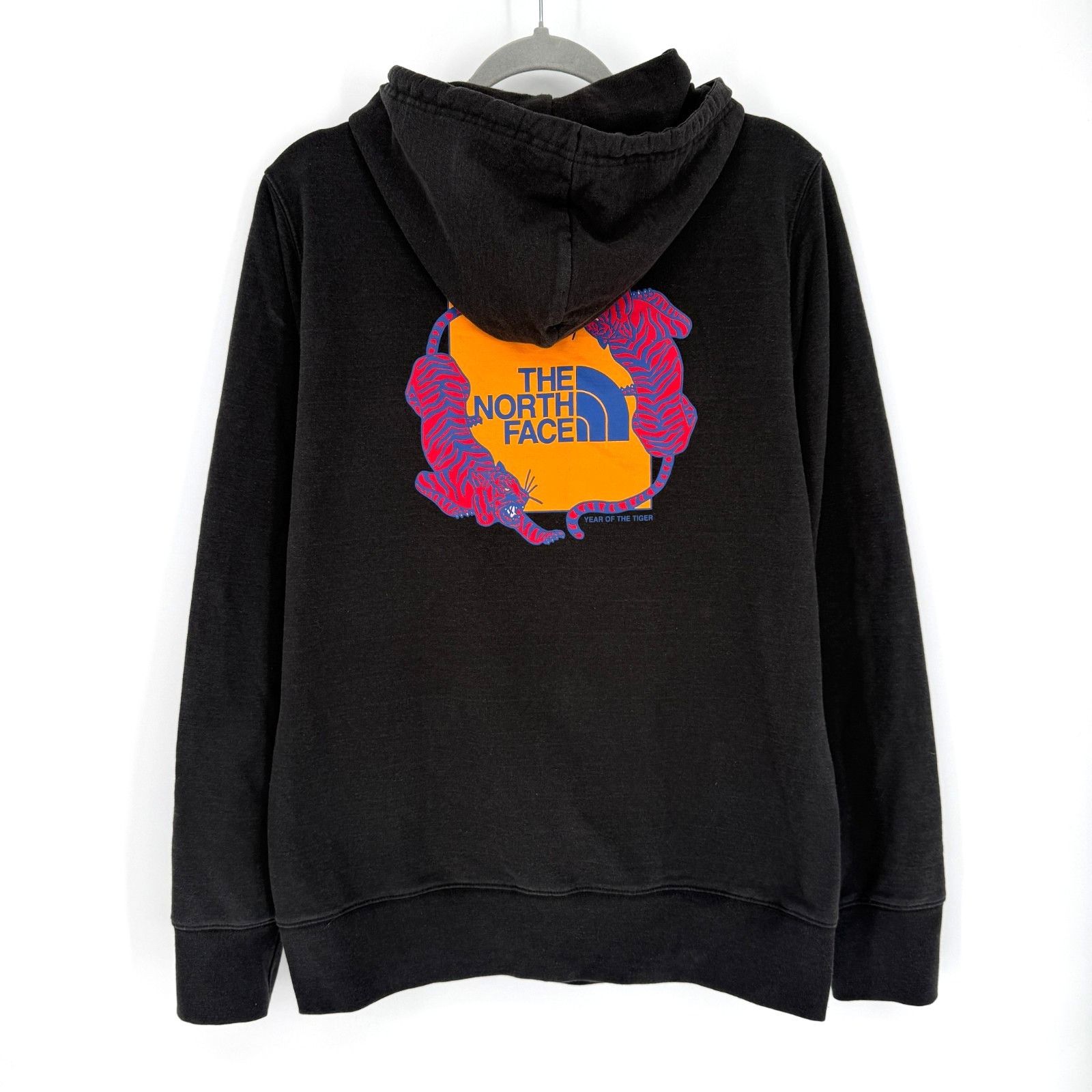 The North Face The North Face Year of the Tiger Graphic Black Pullover Hood Size US M / EU 48-50 / 2 - 2 Thumbnail