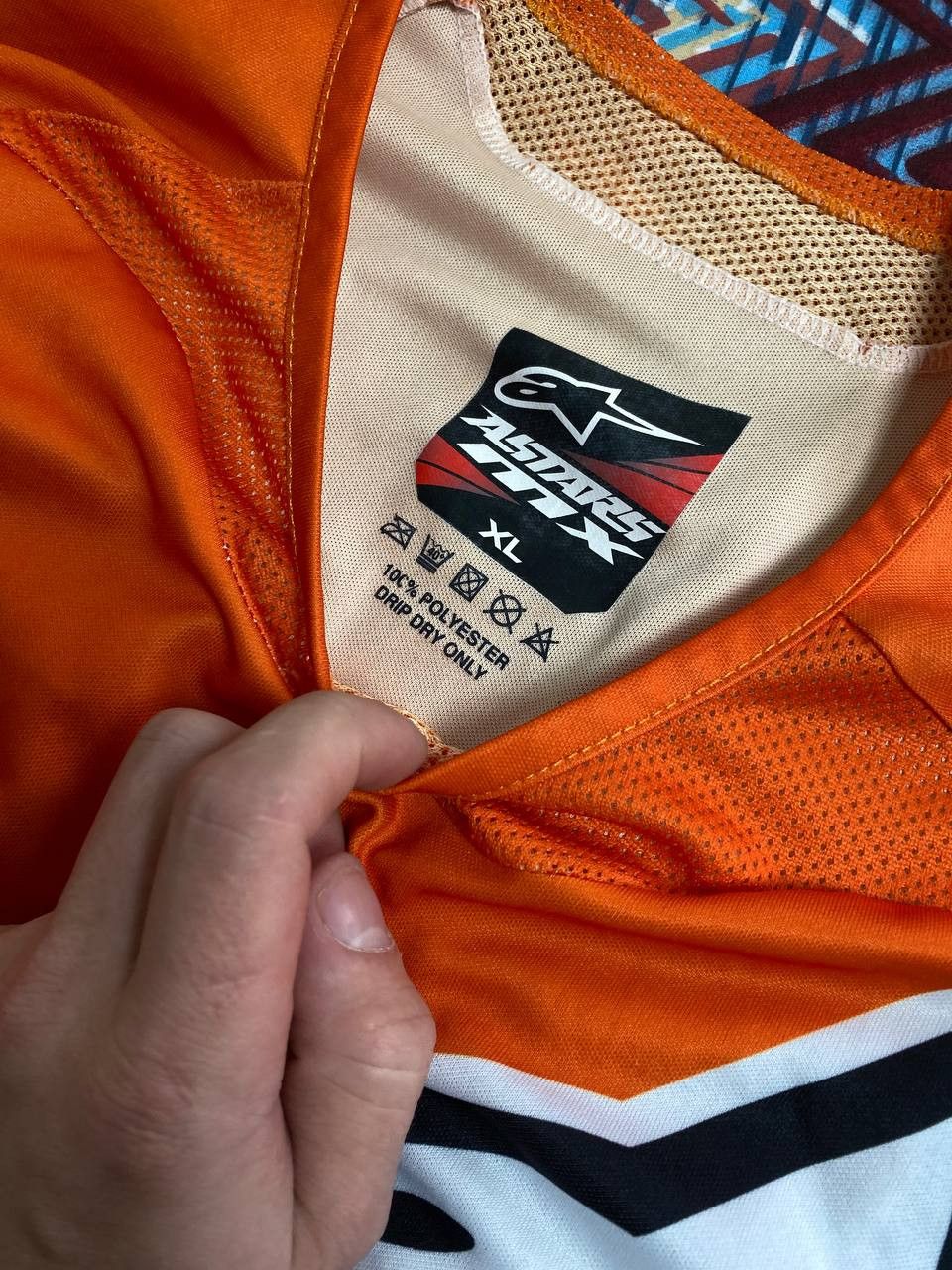 Alpinestars Vintage Alpinestars Big Center Logo Longsleeve Tee T-Shirt Size US XL / EU 56 / 4 - 2 Thumbnail