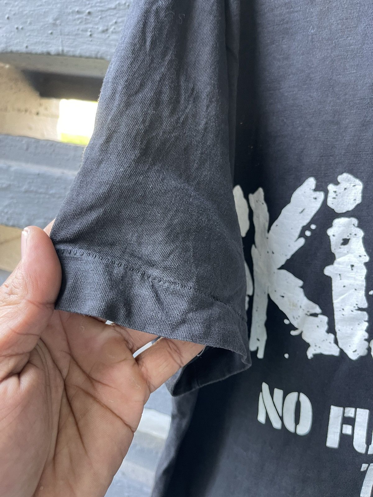 Band Tees × Vintage Vintage Skid Row no fuckin’ frills t-shirt band tee Size US M / EU 48-50 / 2 - 5 Thumbnail