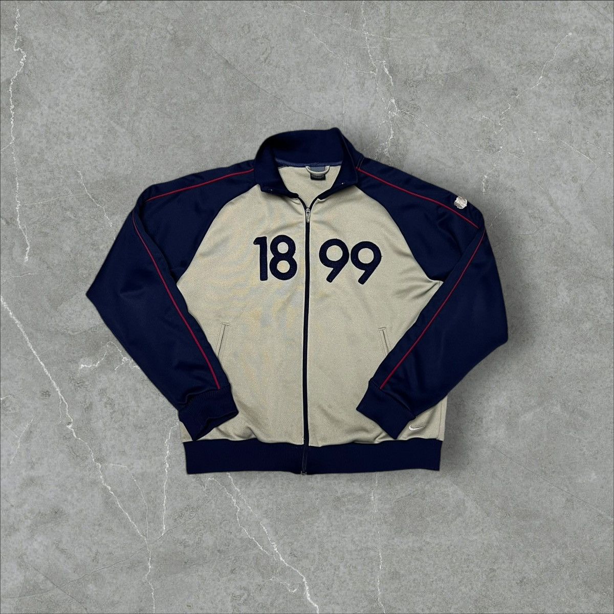 Nike × Vintage Vintage Nike ZIP UP FC Barcelona size L Size US L / EU 52-54 / 3 - 1 Thumbnail