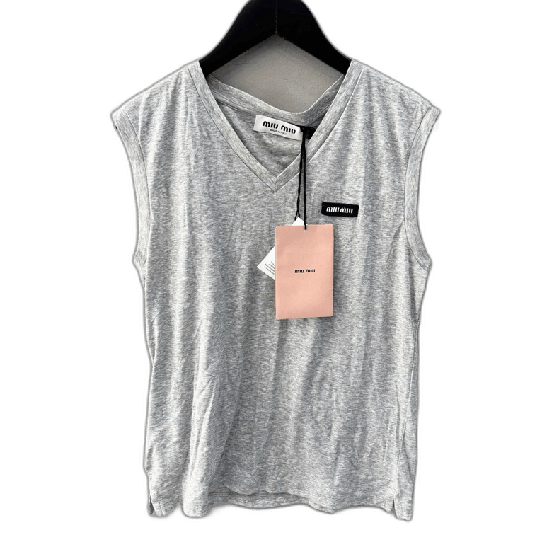Miu Miu miumiu gray v - neck sleeveless vest Size US S / EU 44-46 / 1 - 1 Thumbnail