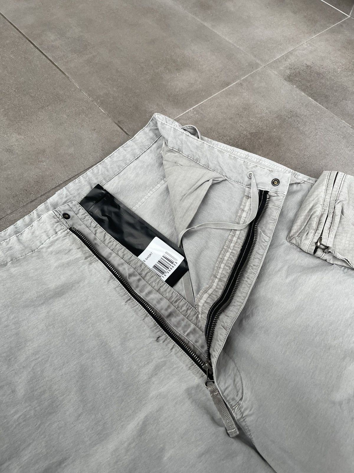 Nemen !DS! SS23 Nemen Multipocket Parachute Vulcan Soil Shorts Size US 36 / EU 52 - 19 Thumbnail