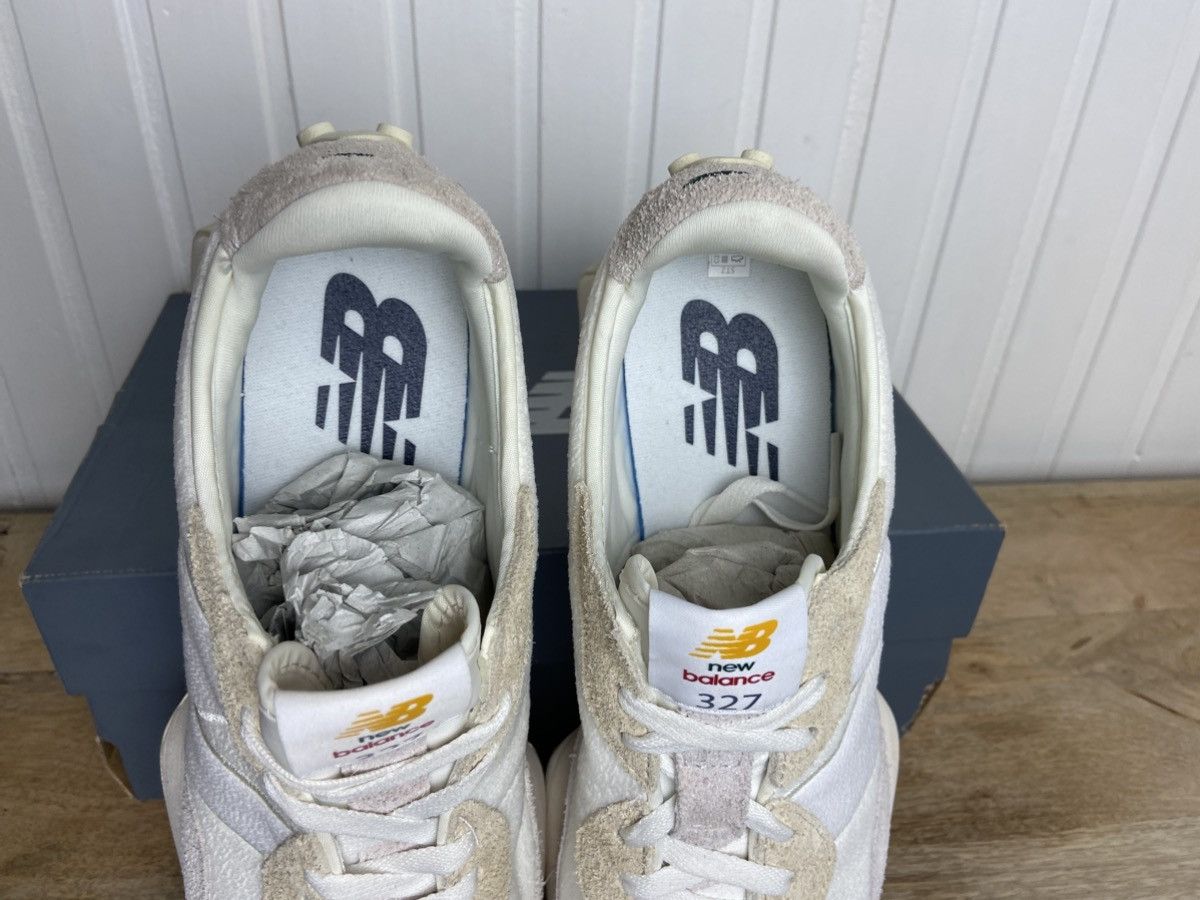 New Balance New Balance 327 "Beige Timberwolf" New Authentic 10US Size US 10 / EU 43 - 8 Thumbnail