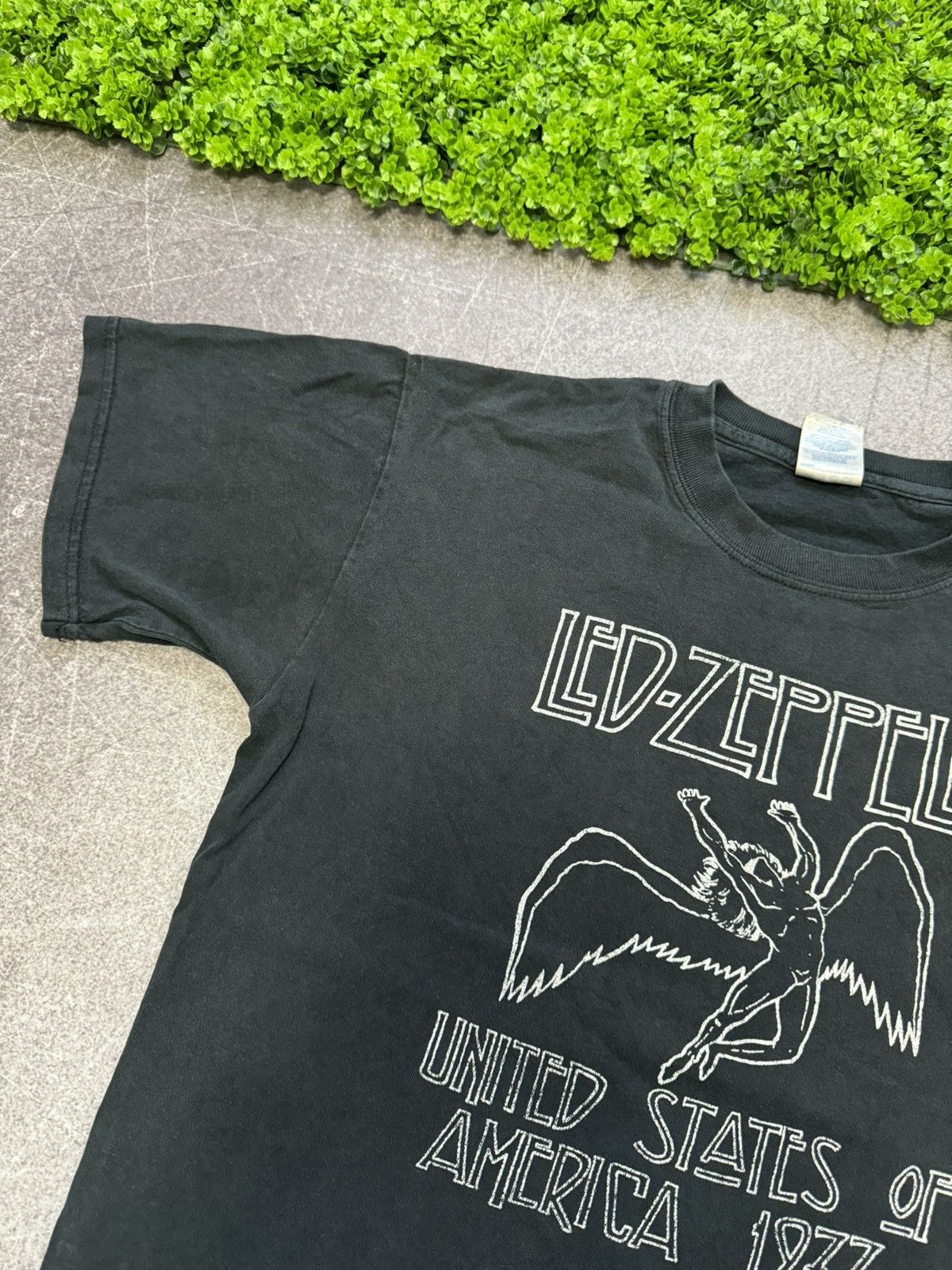 Led Zeppelin × Vintage Led Zeppelin 2000 Vintage t-shirt Myth Gem Heavy Cotton Size US M / EU 48-50 / 2 - 11 Thumbnail