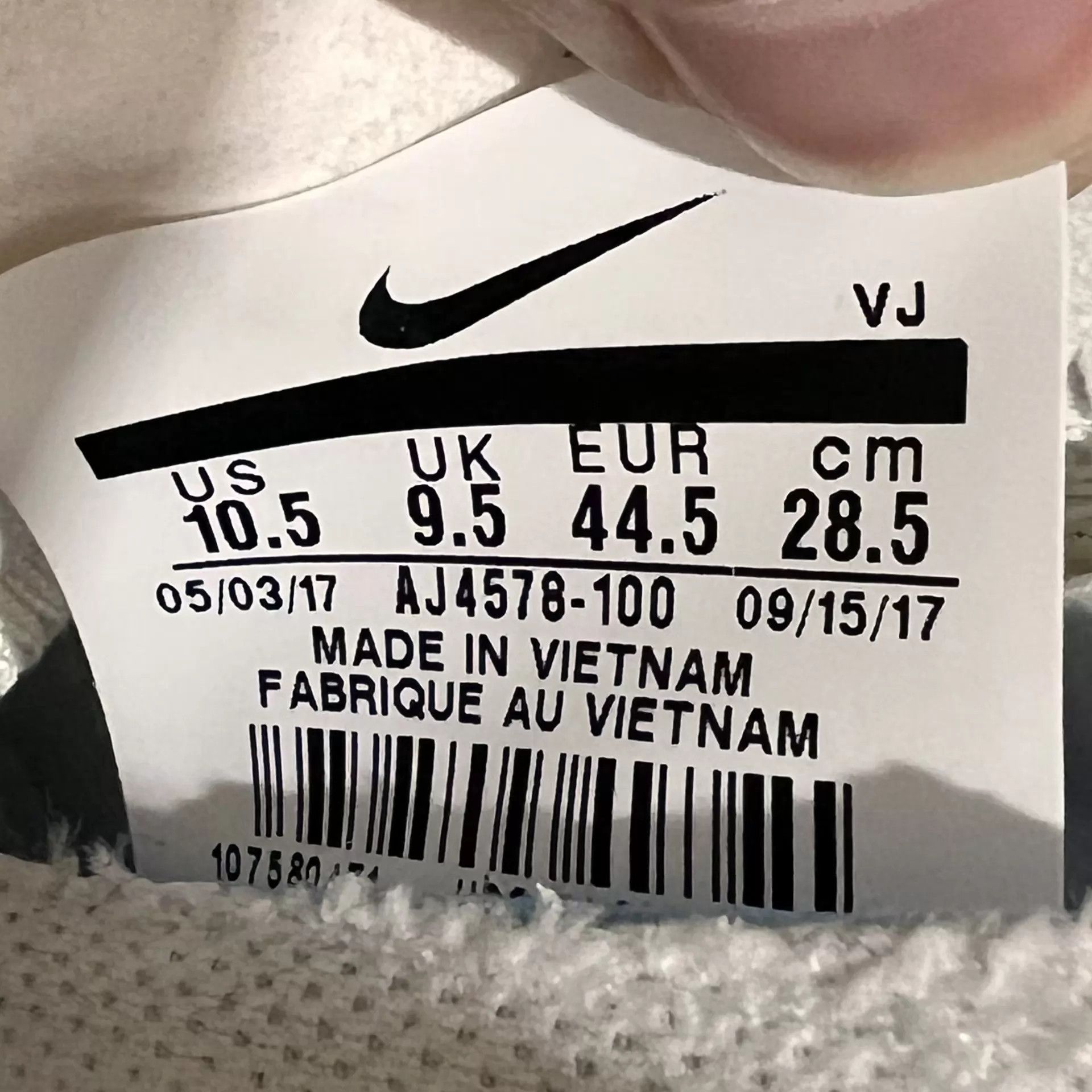Nike Nike HD17 OW x The Ten AJ4578-100 44.5 9.7/10 no box Size US 10.5 / EU 43-44 - 7 Thumbnail