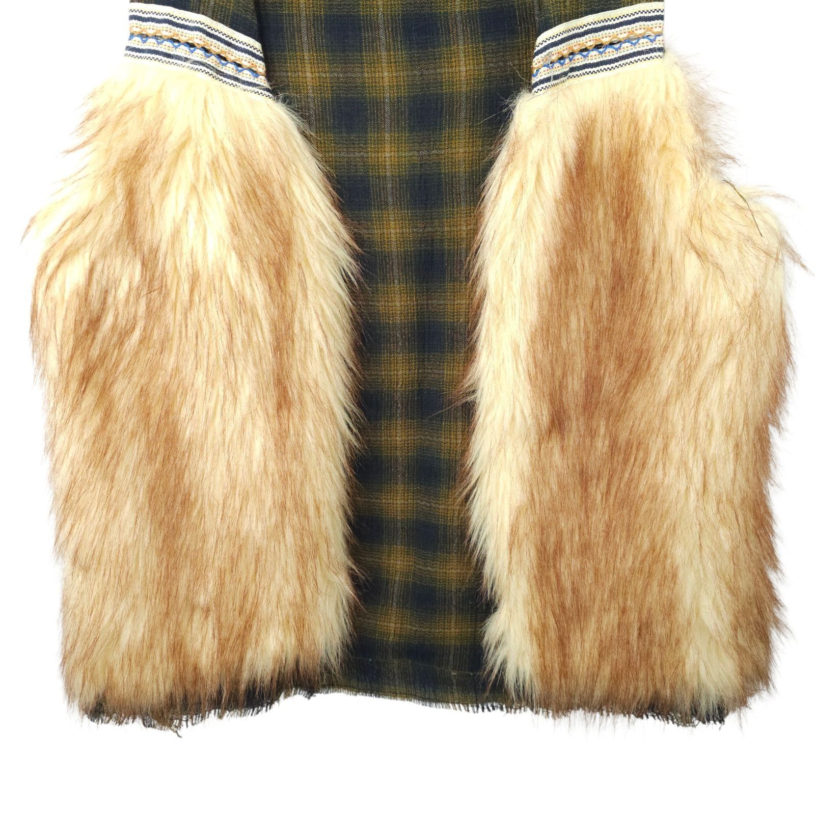 BKE BKE Gimmicks Faux Fur Vest S Brown Green Plaid Boho Shaggy Size S / US 4 / IT 40 - 10 Thumbnail