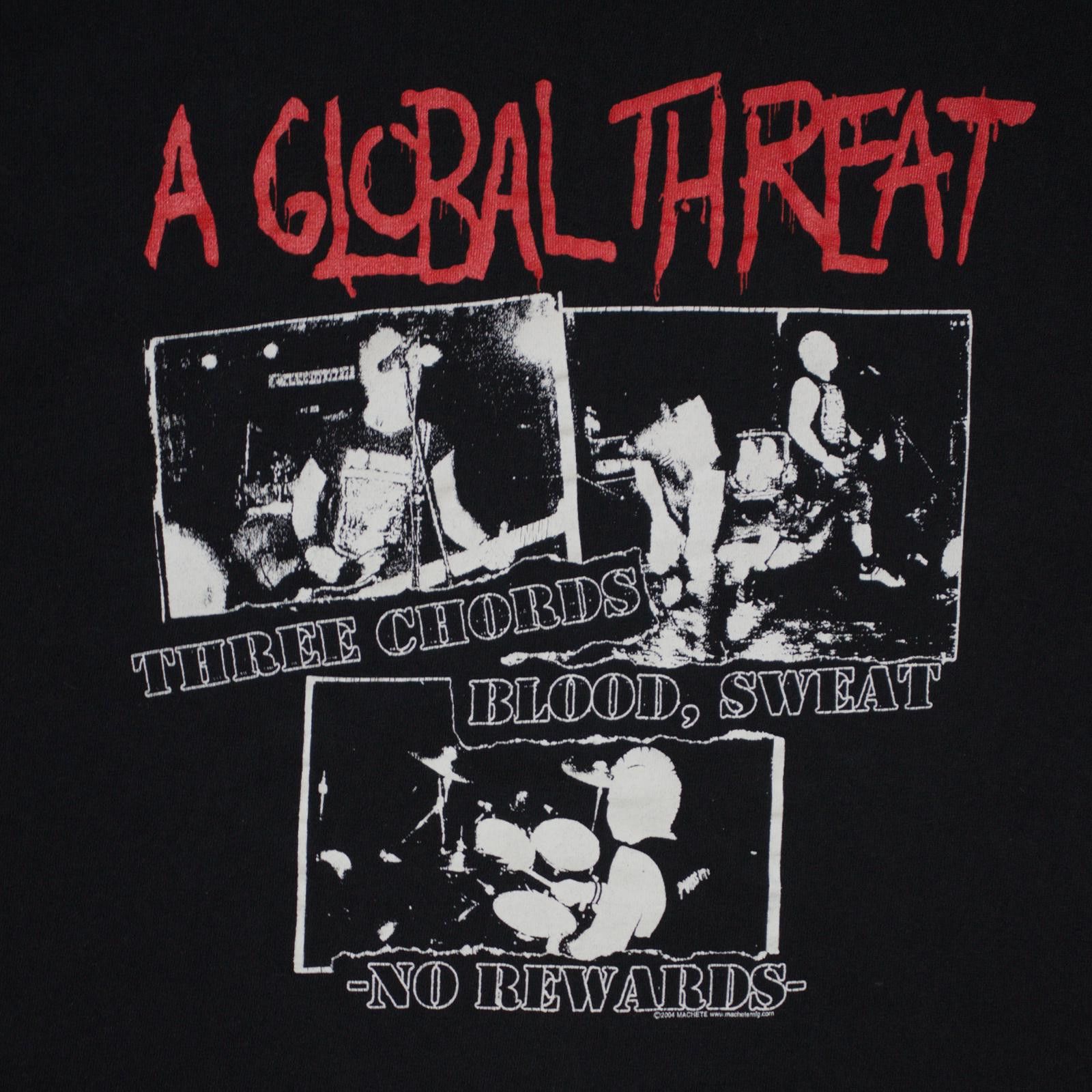 Vintage 2004 A Global Threat Blood Sweat Tee Size US M / EU 48-50 / 2 - 2 Thumbnail