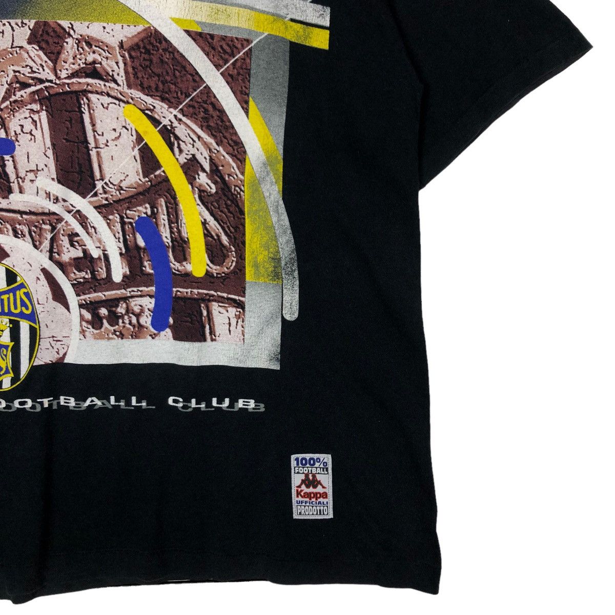 Japanese Brand 🔥90’s Vintage Kappa Juventus Football Team Big Logo T-Shirt Size US M / EU 48-50 / 2 - 4 Thumbnail
