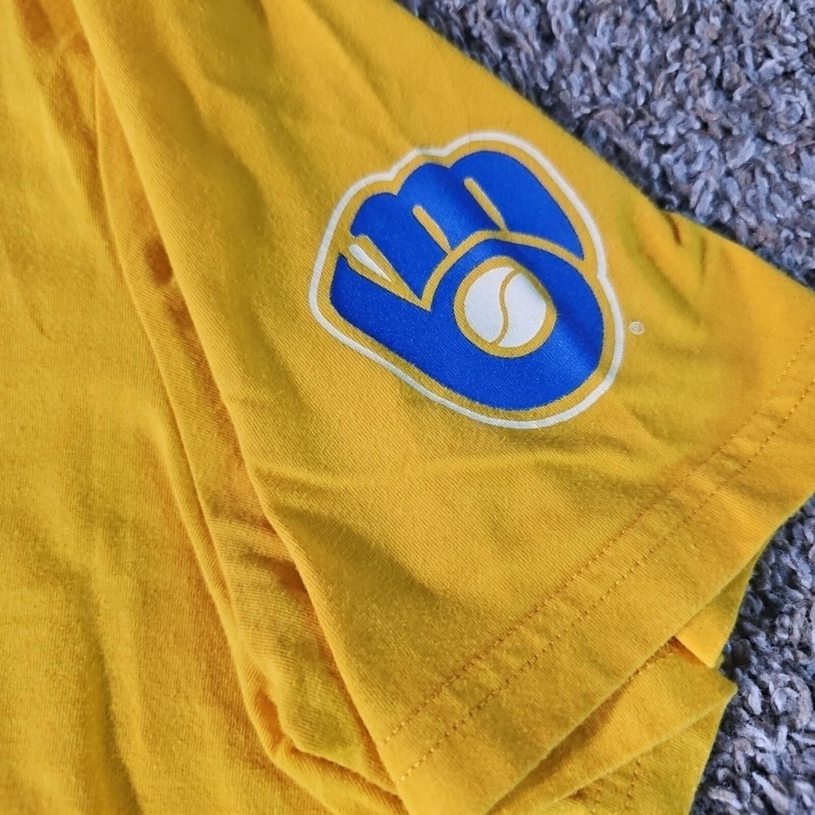 Under Armour Under Armour L Loose Milwaukee Brewers yellow Tshirt Size ONE SIZE - 3 Thumbnail