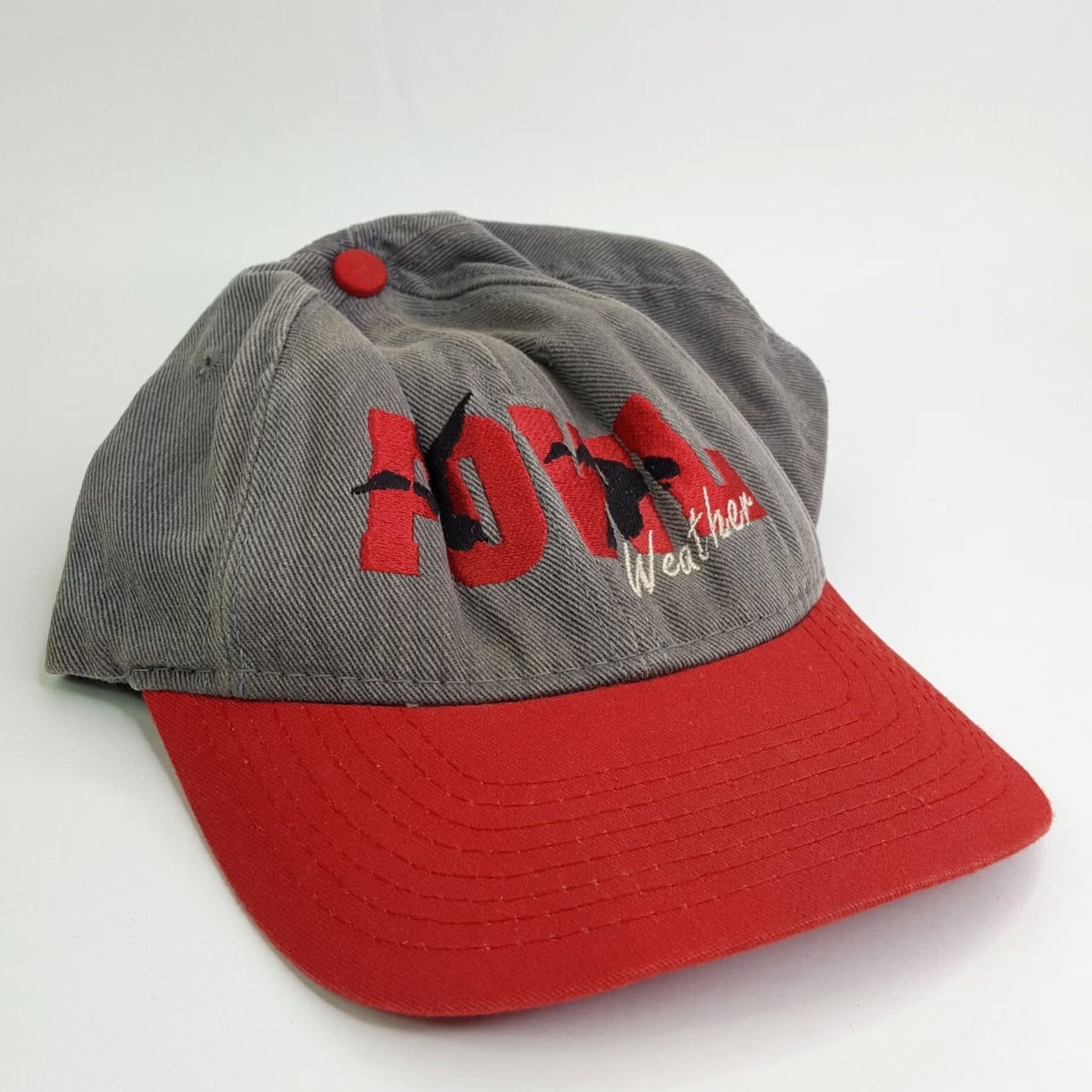 Vintage VINTAGE Duck Hunting Snapback USA Made Outdoor Hat Baseball Cap Red Adjustable Cotton Twill Embroidered 90s Fowl Weather Outdoors Mens Hat Size ONE SIZE - 7 Thumbnail
