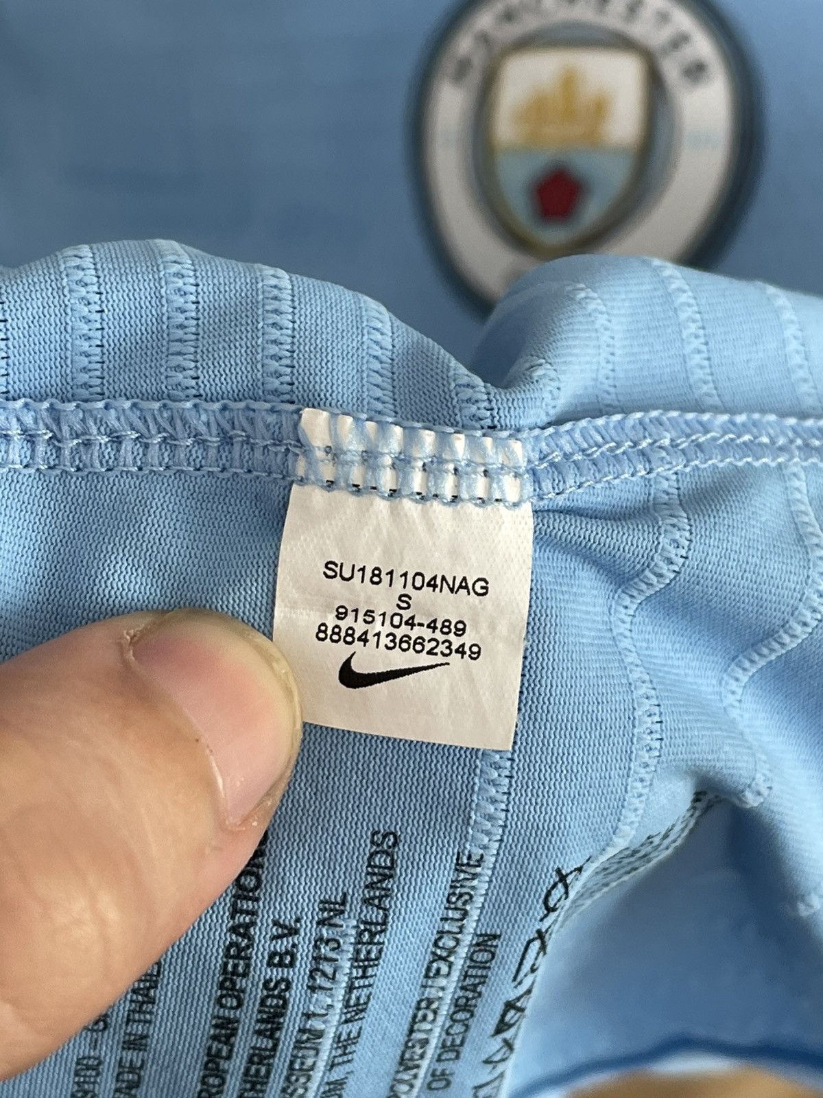 Nike 2018/2019 Nike Manchester City Player Issue Match Worn Shirt Size US S / EU 44-46 / 1 - 15 Thumbnail
