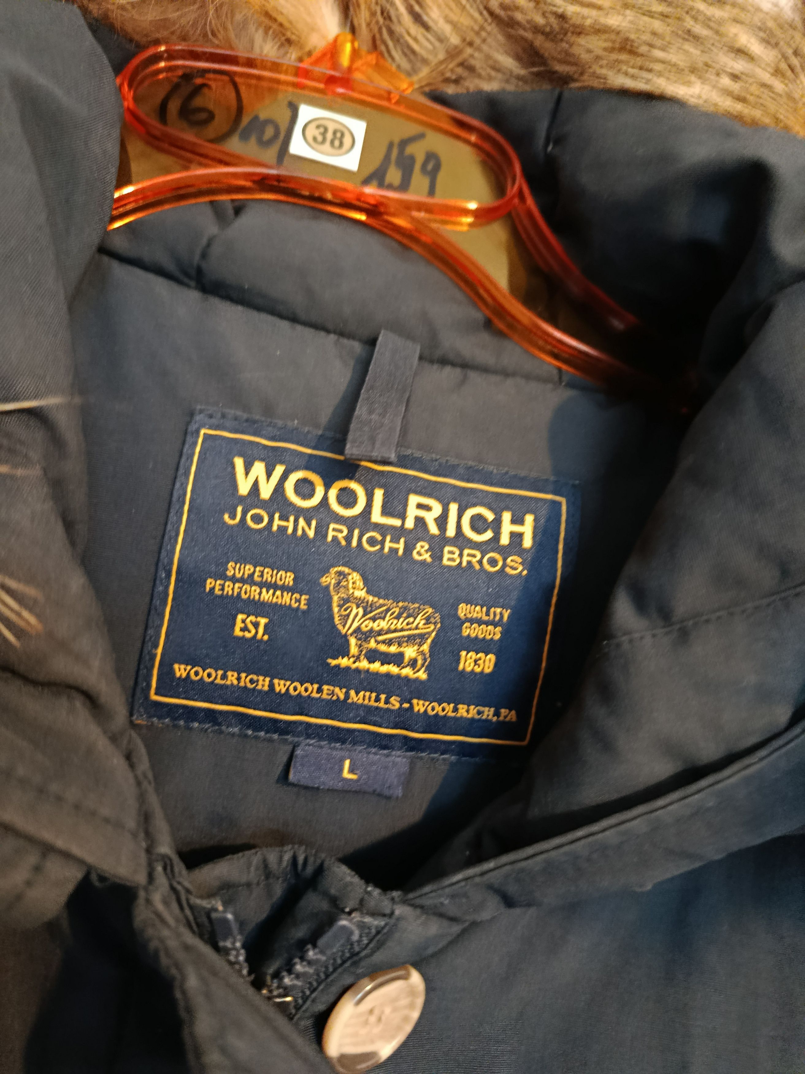 Woolrich Woolen Mills classic Woolrich parka with a fur-trimmed hood. Size L / US 10 / IT 46 - 2 Thumbnail