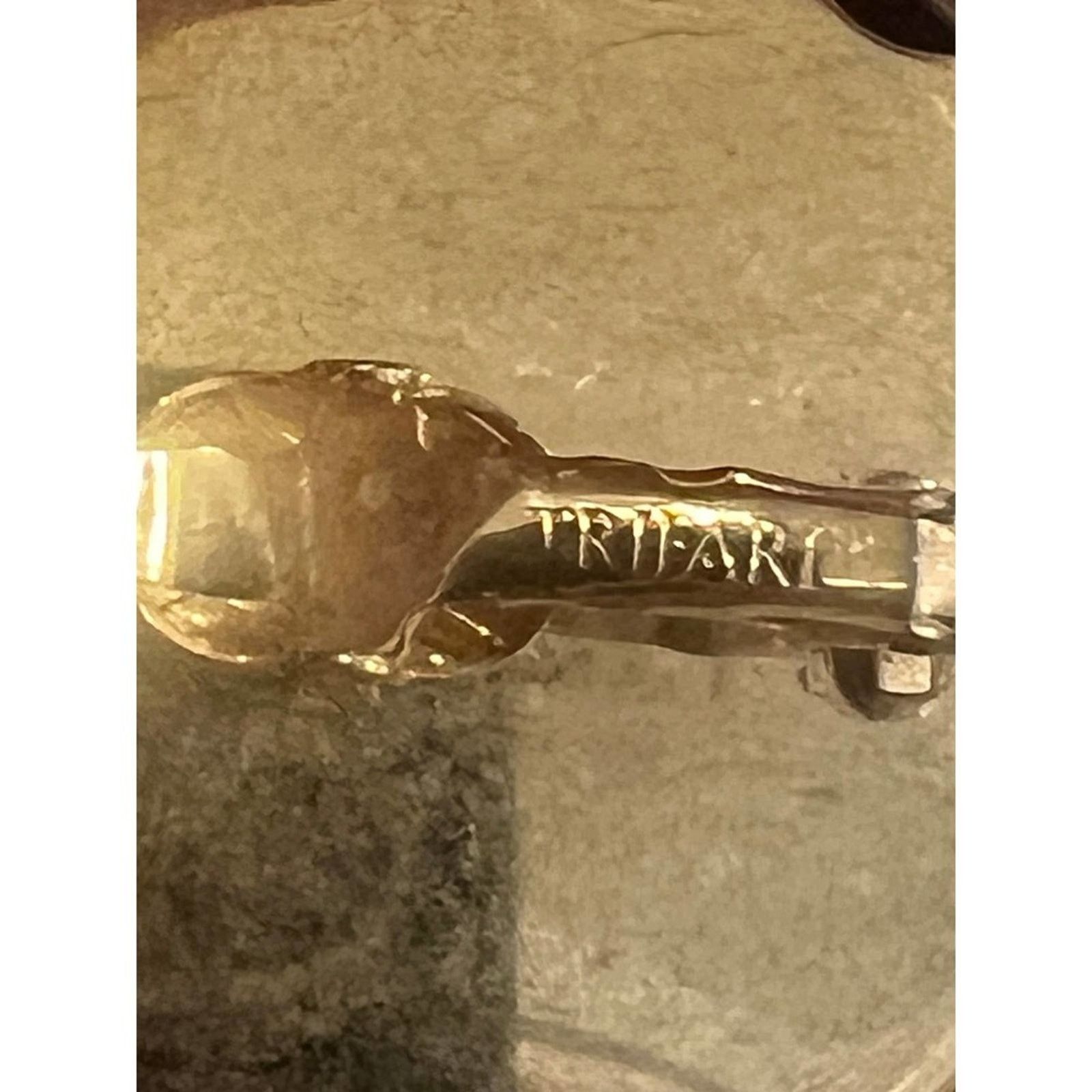 Vintage Vintage Gold Dome Trifari Clip On Earrings Signed Size ONE SIZE - 5 Thumbnail