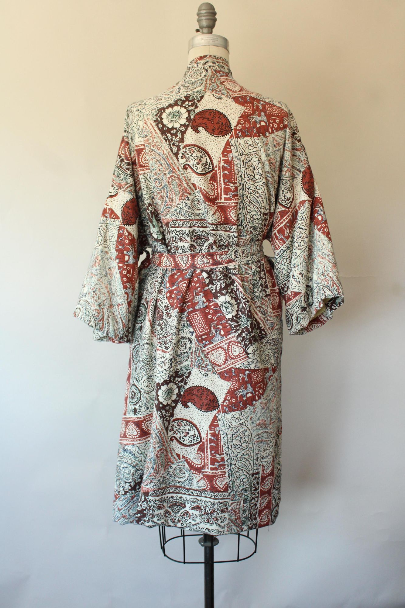 Vintage Vintage 1960s 1970s Robe with Pockets, Roytex Terrycloth Hou Size ONE SIZE - 8 Thumbnail