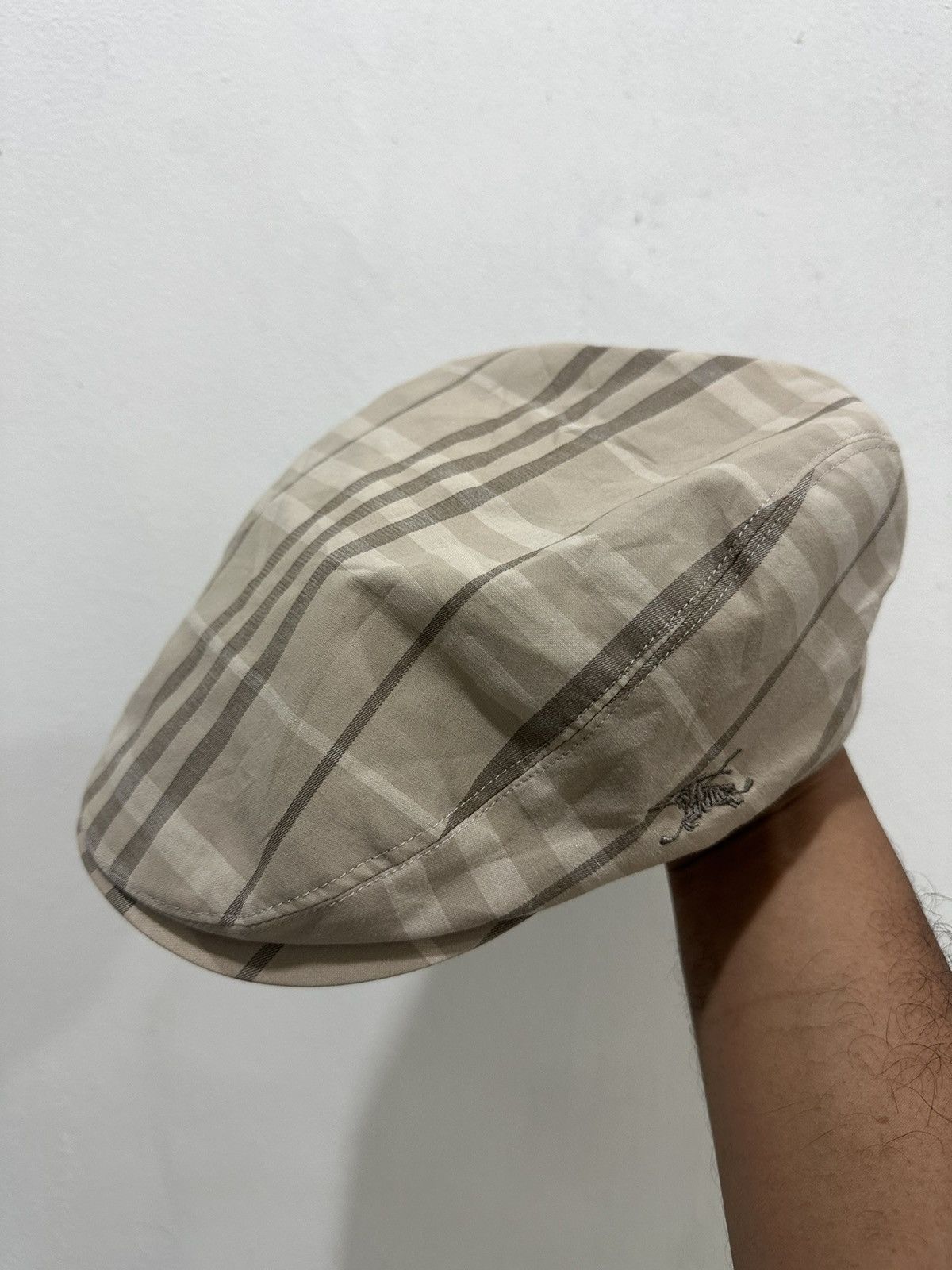 Burberry Burberry Nova Check Flat Hat Size ONE SIZE - 2 Thumbnail