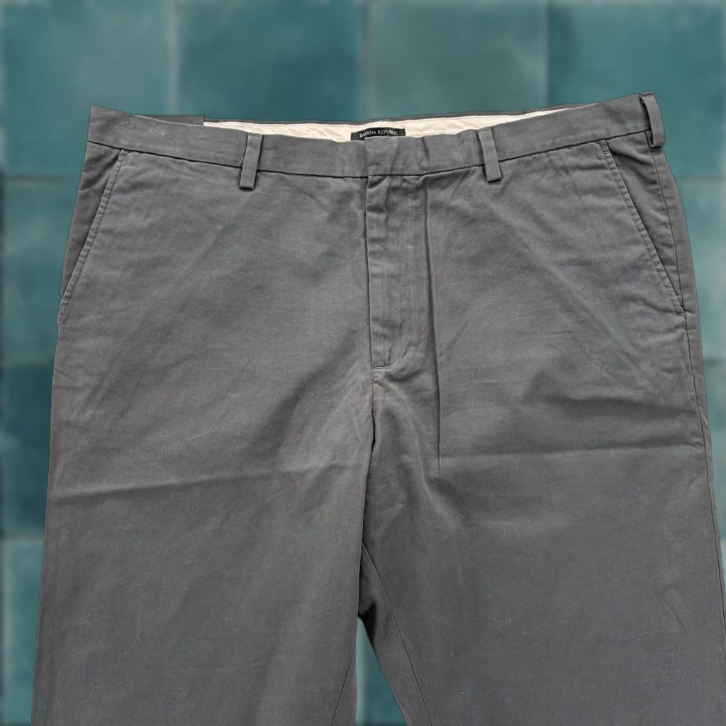 Banana Republic Banana Republic Pants Mens 42x32 Gray Aiden Chino Casual Straight Cotton Office Size US 42 / EU 58 - 1 Thumbnail