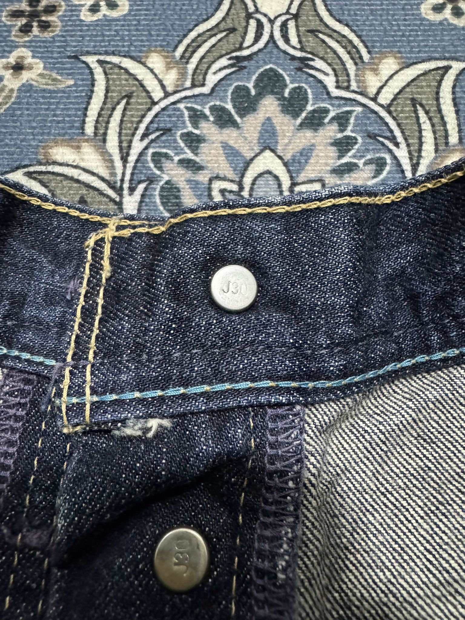 Japanese Brand × Levi's Levi's Distressed Denim Style Rain stone Selvadge Jeans Size US 30 / EU 46 - 11 Thumbnail