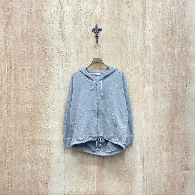 Balenciaga Balenciaga Gray mailbox letter logo coat Size US S / EU 44-46 / 1 - 1 Thumbnail