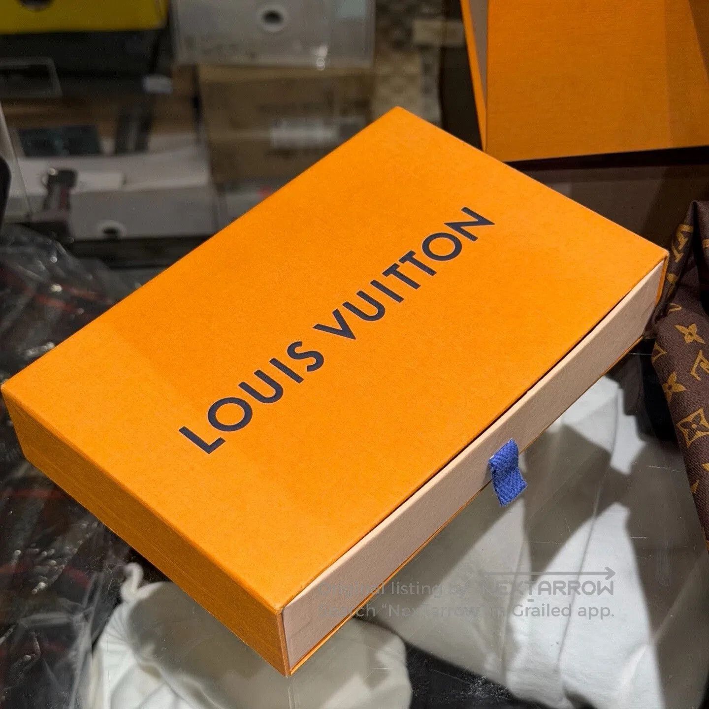 Louis Vuitton LV Supreme Collaboration Brown Scarf. Size ONE SIZE - 4 Thumbnail