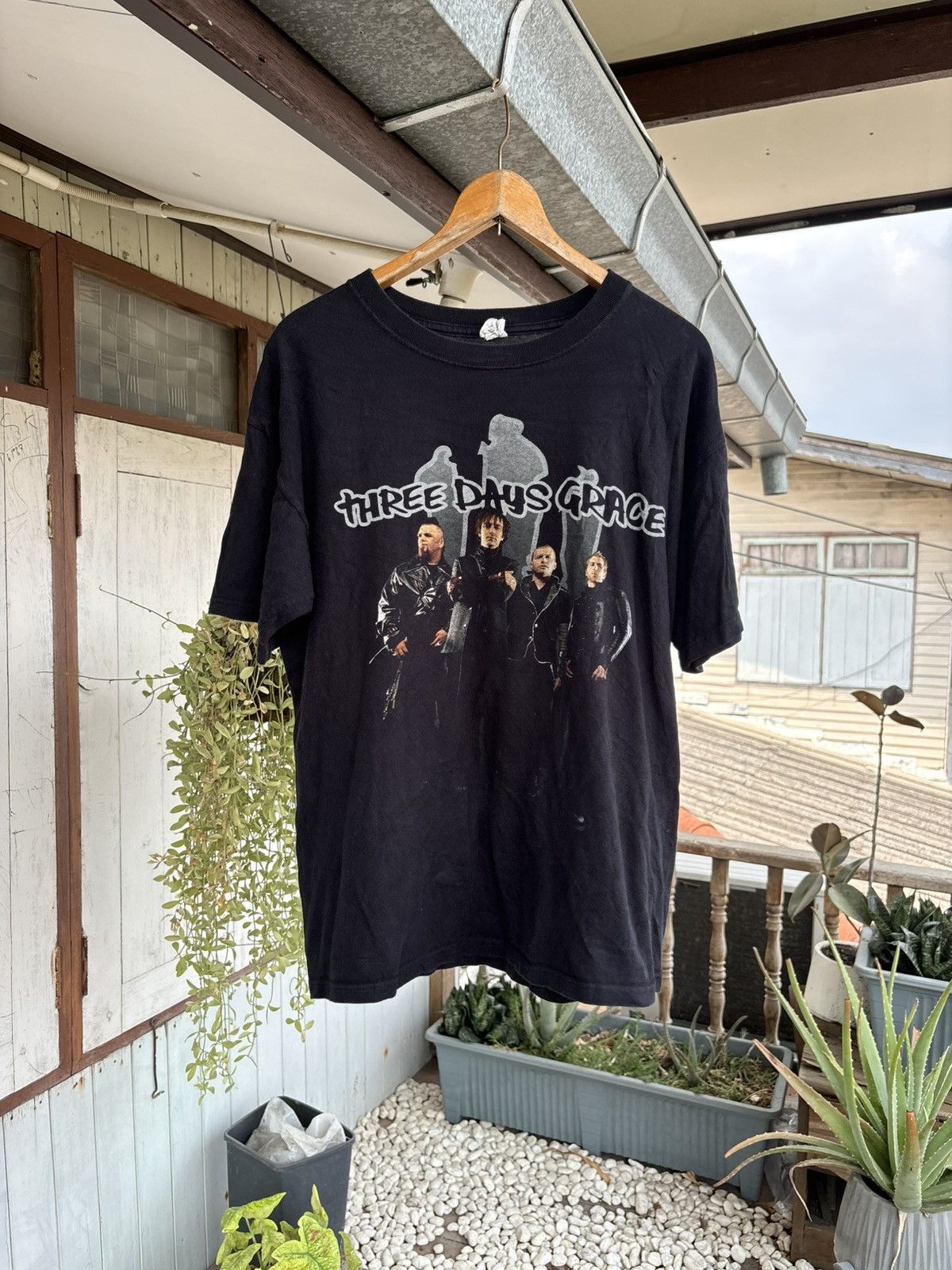 Vintage Three days grace Tee Size US L / EU 52-54 / 3 - 1 Thumbnail