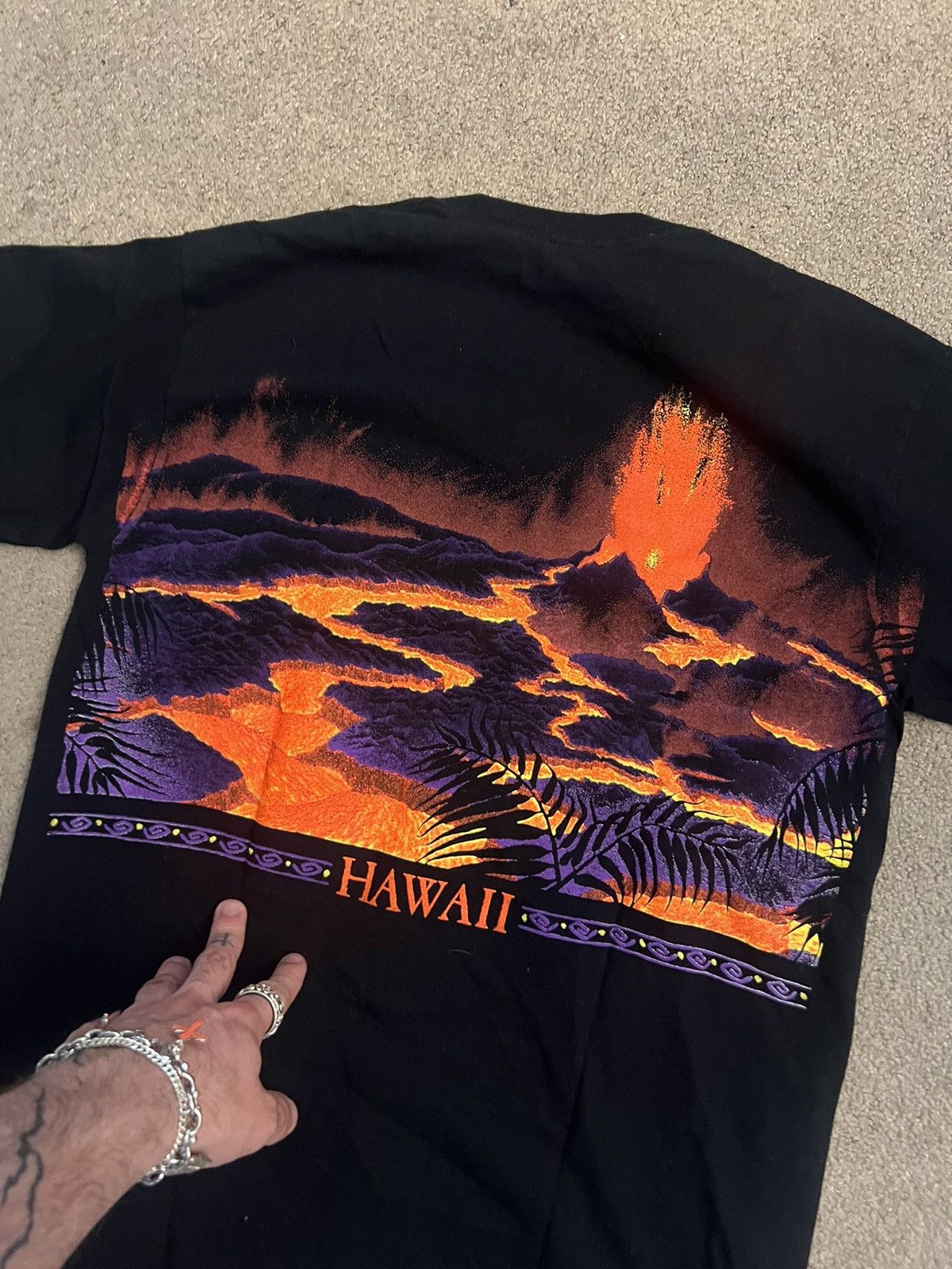 Vintage Insane Hawaii AOP lava tourism tee Size US M / EU 48-50 / 2 - 3 Thumbnail