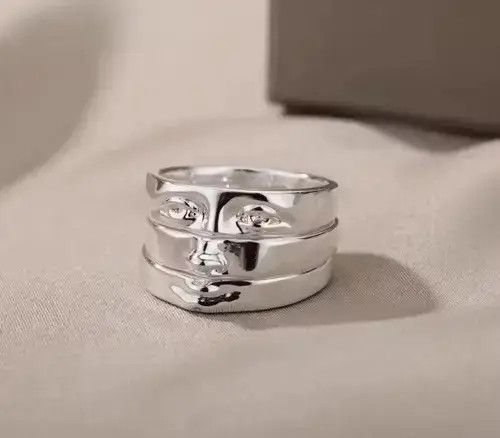 Jewelry Face Finger Rings Silver Face Anatomy Human Head Jewelry Art Size ONE SIZE - 3 Thumbnail