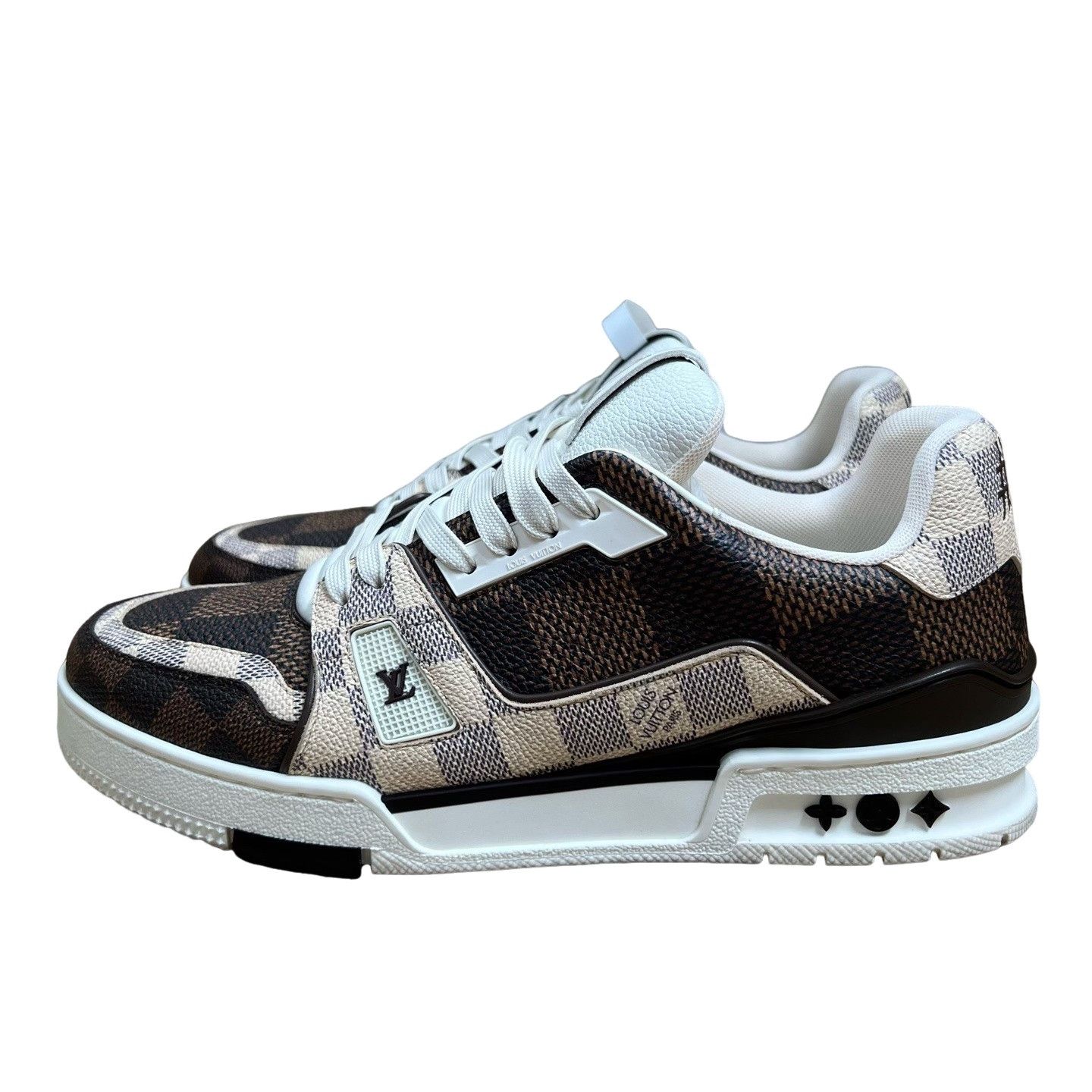 Louis Vuitton Louis Vuitton Damier Trainer Sneakers Size 8 Size US 8 / EU 41 - 1 Thumbnail