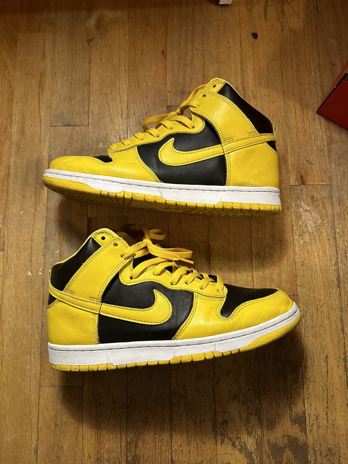 image of Nike Dunk High Varsity Maize Shoes in Yellow, Men's (Size 10)