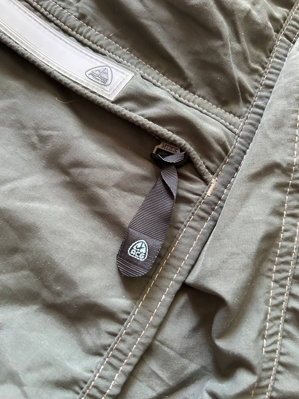 Nike ACG Nike ACG Spring 2001 Green Nylon 4 Pocket Cargo Shorts Size US 38 / EU 54 - 5 Thumbnail