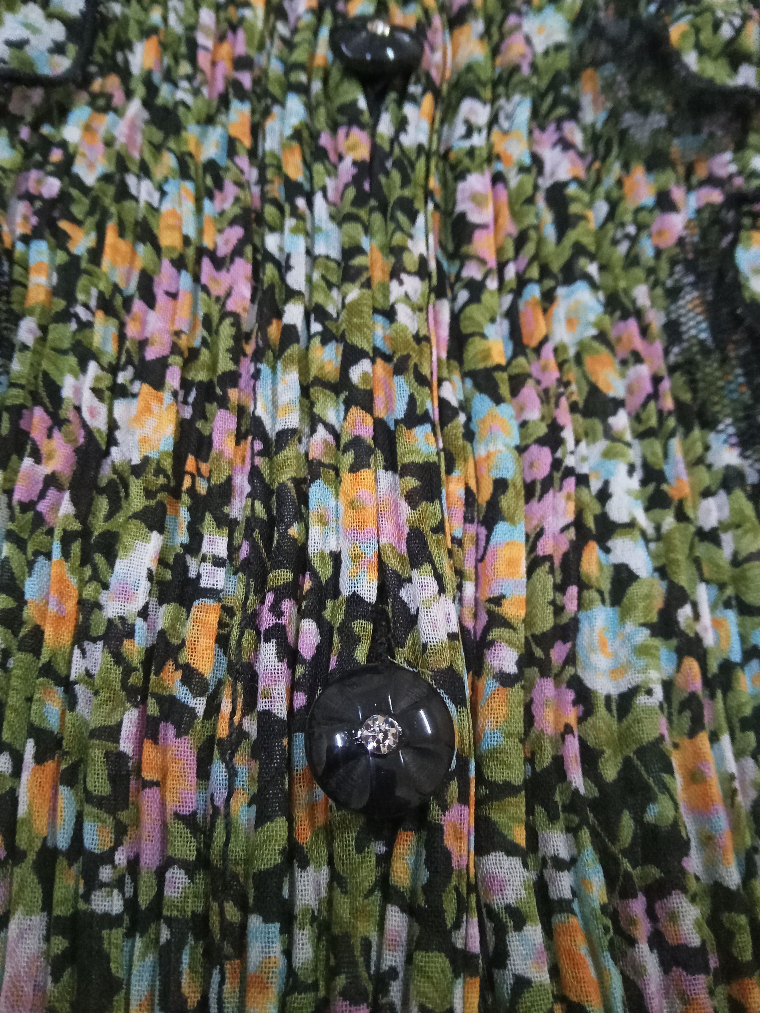 Designer T - Pleats Collection Button Ups Size M / US 6-8 / IT 42-44 - 5 Thumbnail