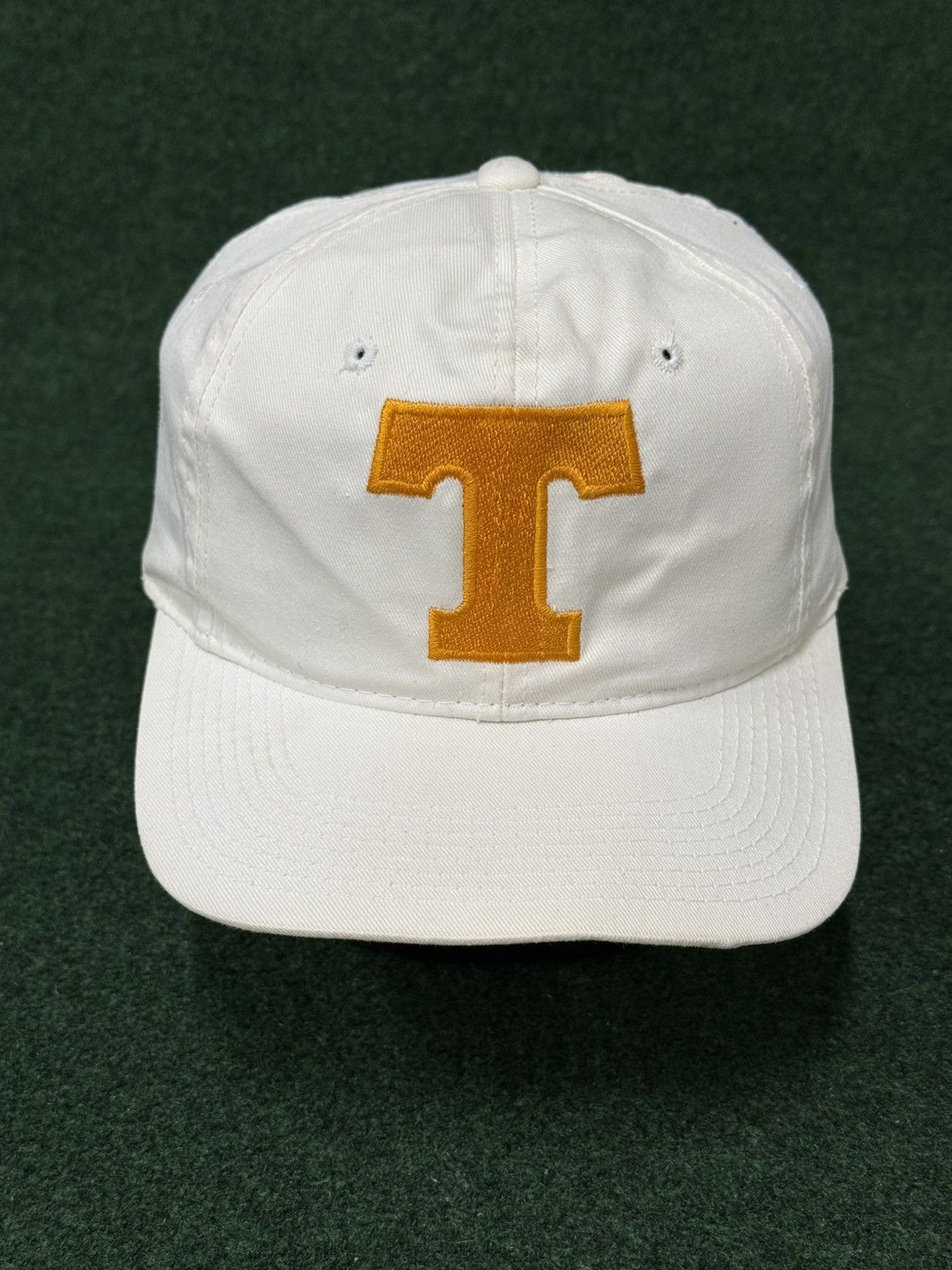 Vintage Vintage Tennessee Volunteers Youngan Snapback Hat Size ONE SIZE - 1 Thumbnail